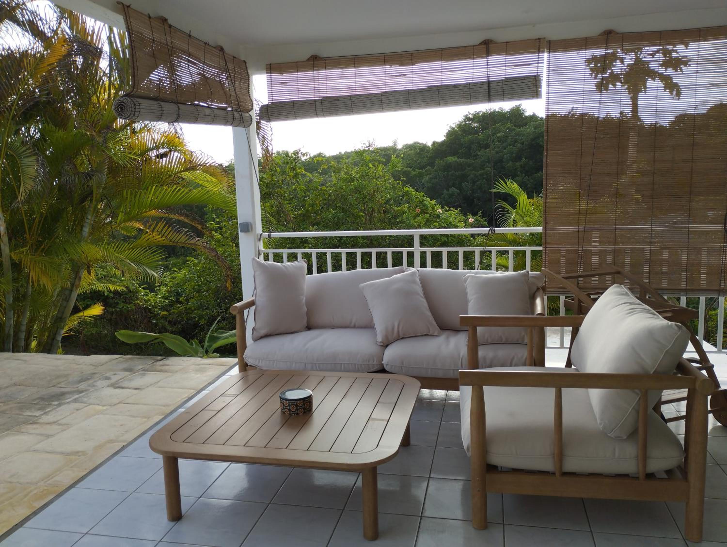 villa vue mer logements indépendants piscine privative view 4
