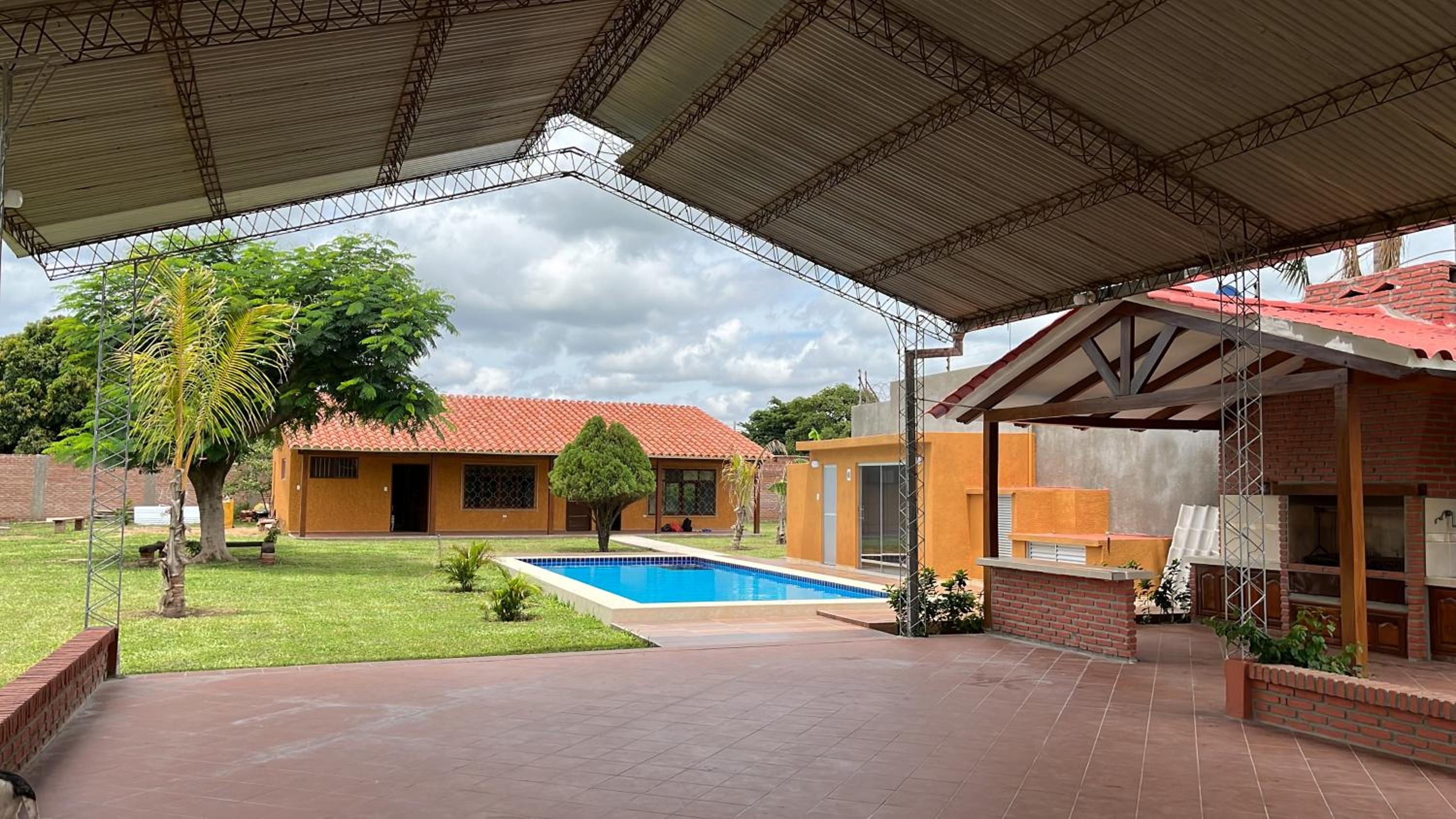 Quinta Los Pinos Cotoca