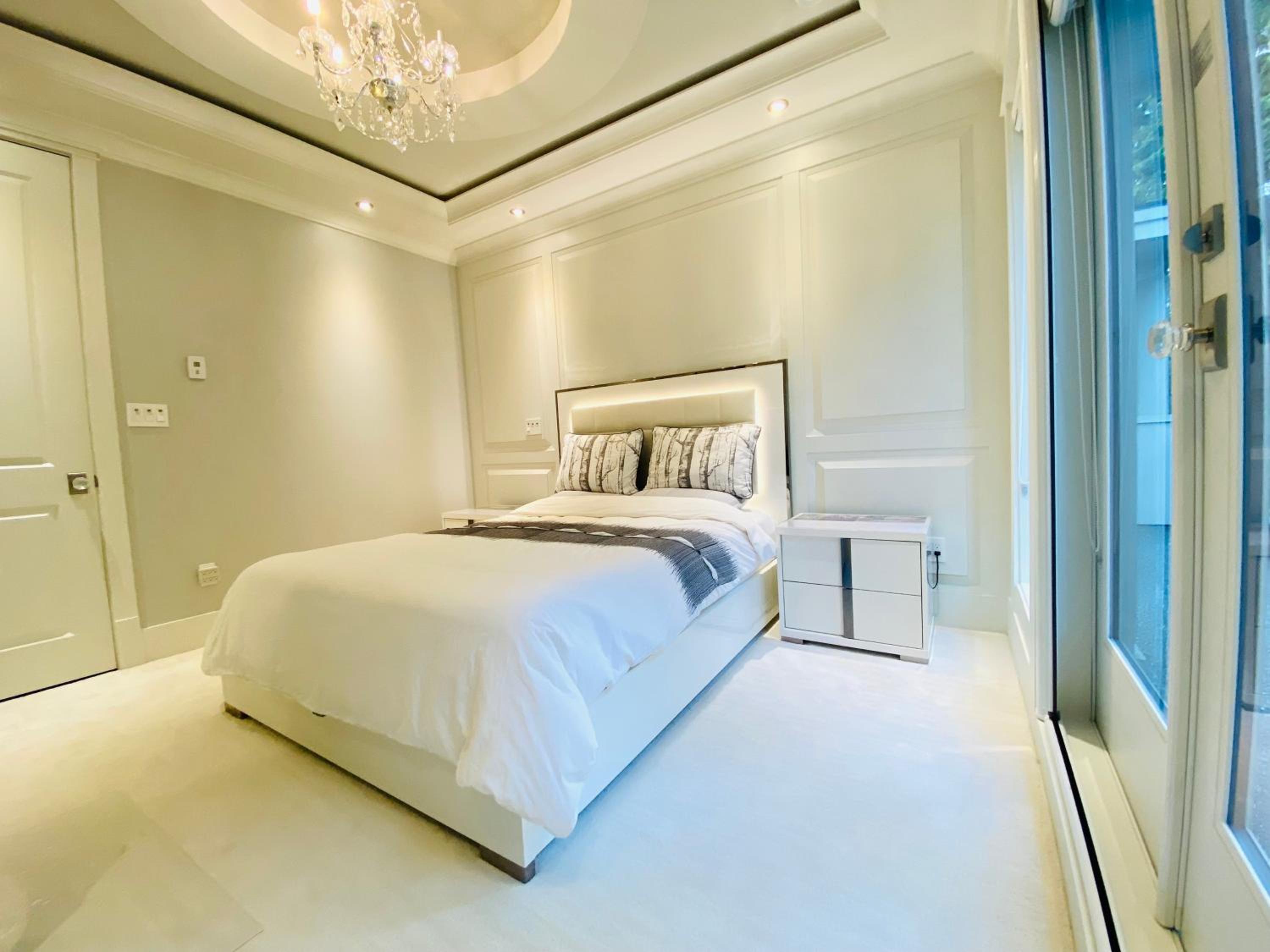 Vancouver Shangrila House