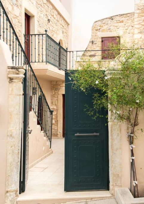 Lovely mansion, in Piskokefalo - Crete, by Comfortbnb view 5