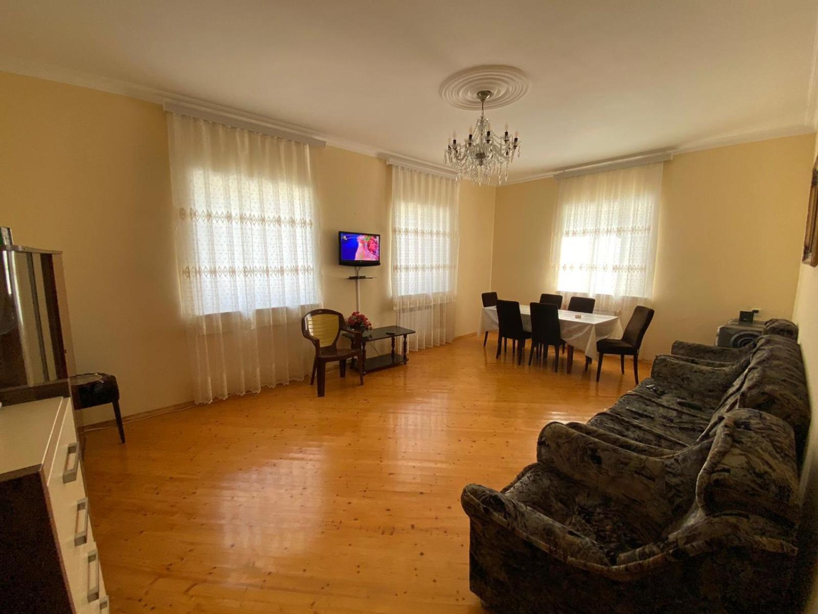 Lovely house in Gusar