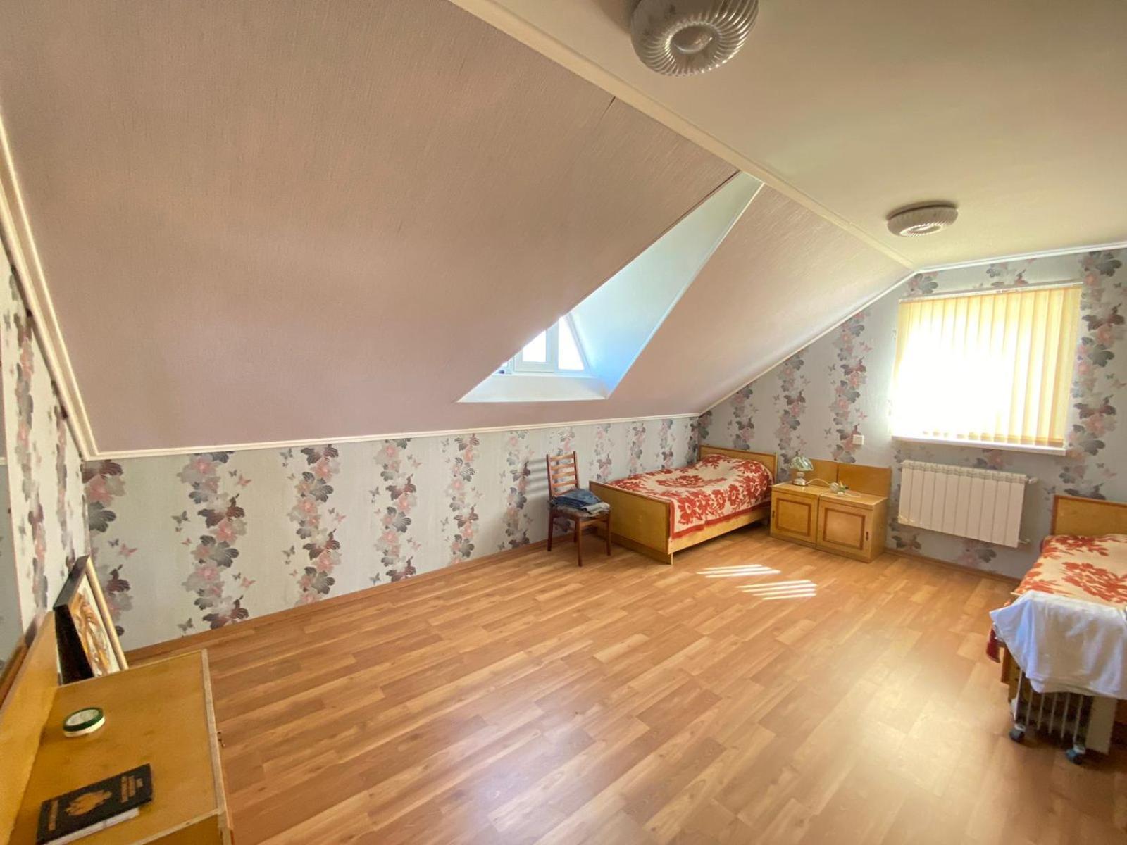Lovely house in Gusar