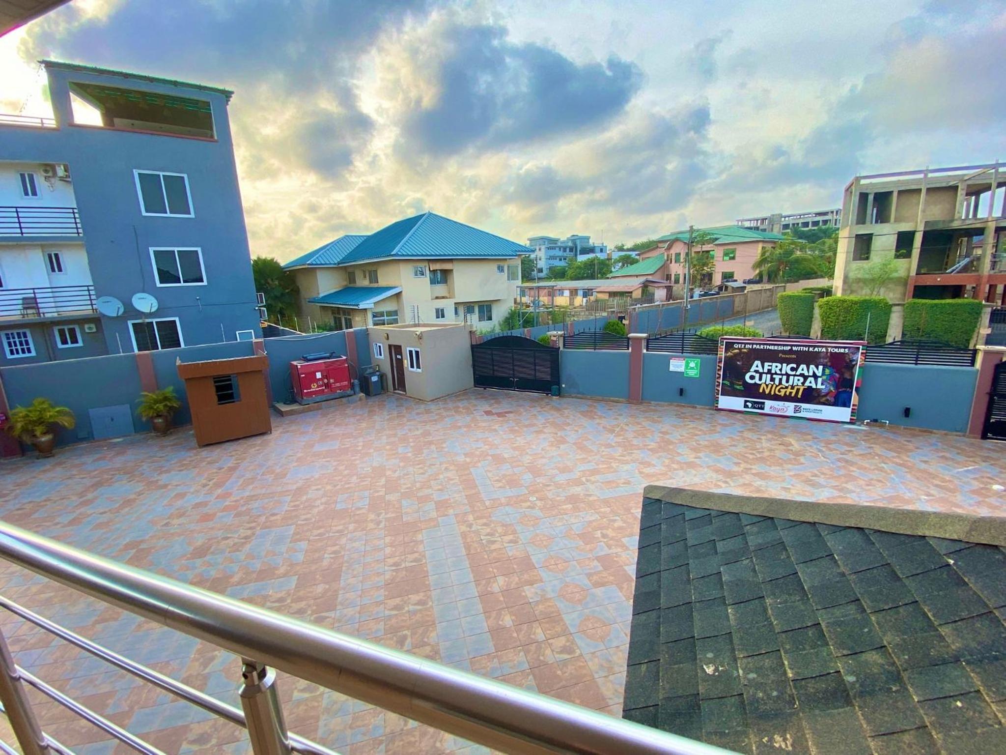 Bays Lodge, Accra view 5