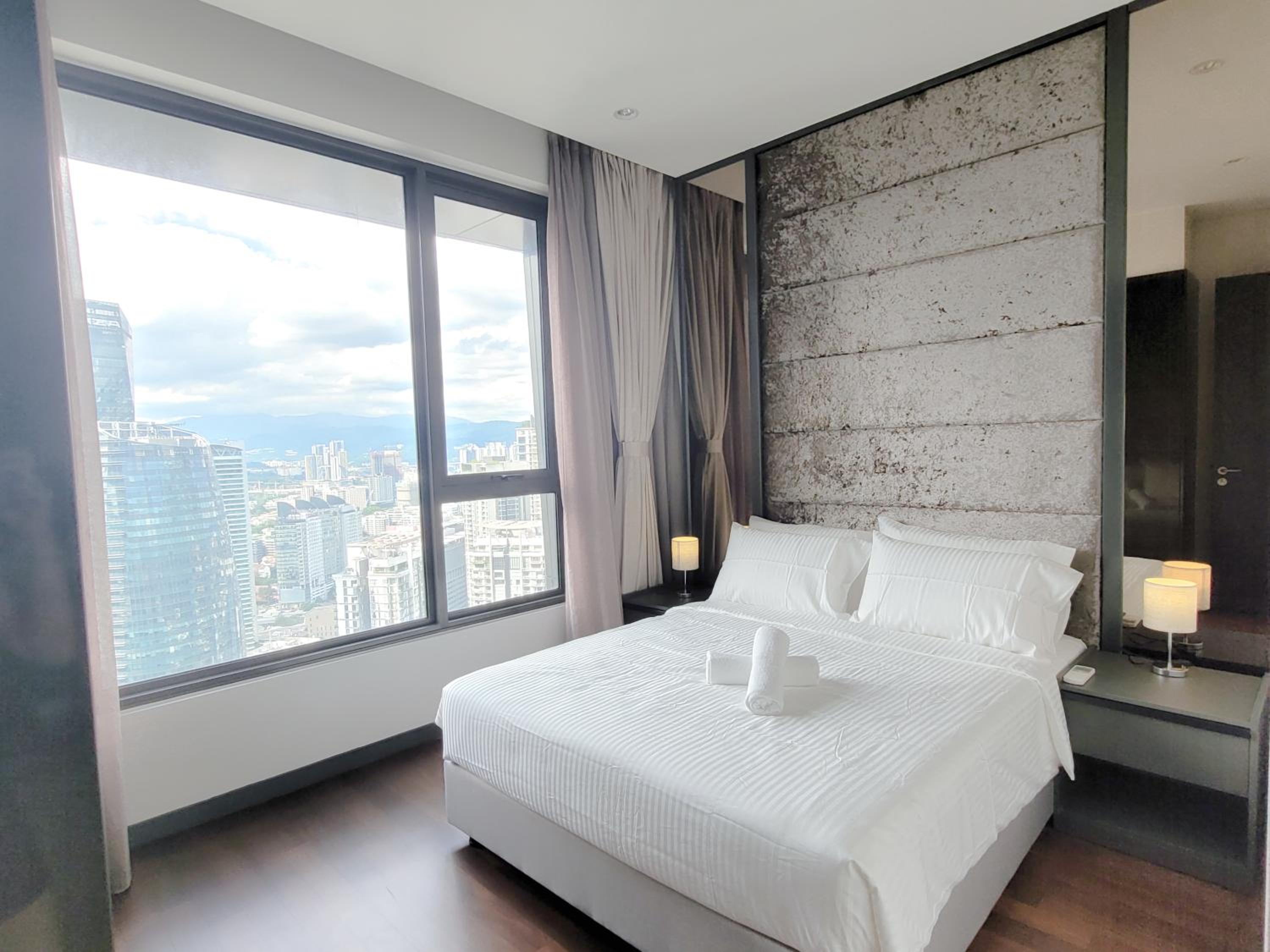 8 Kia Peng Suites Residence