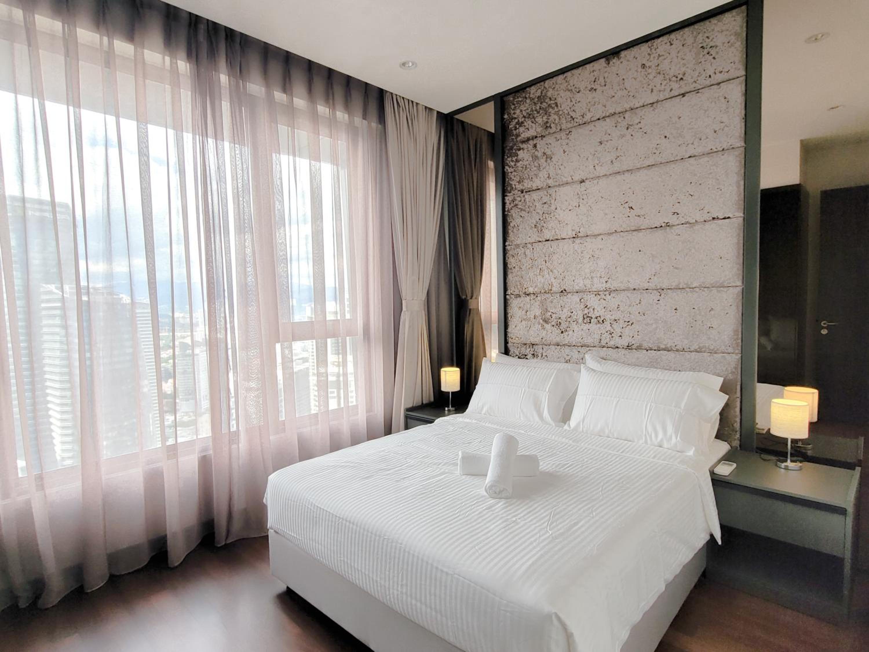 8 Kia Peng Suites Residence