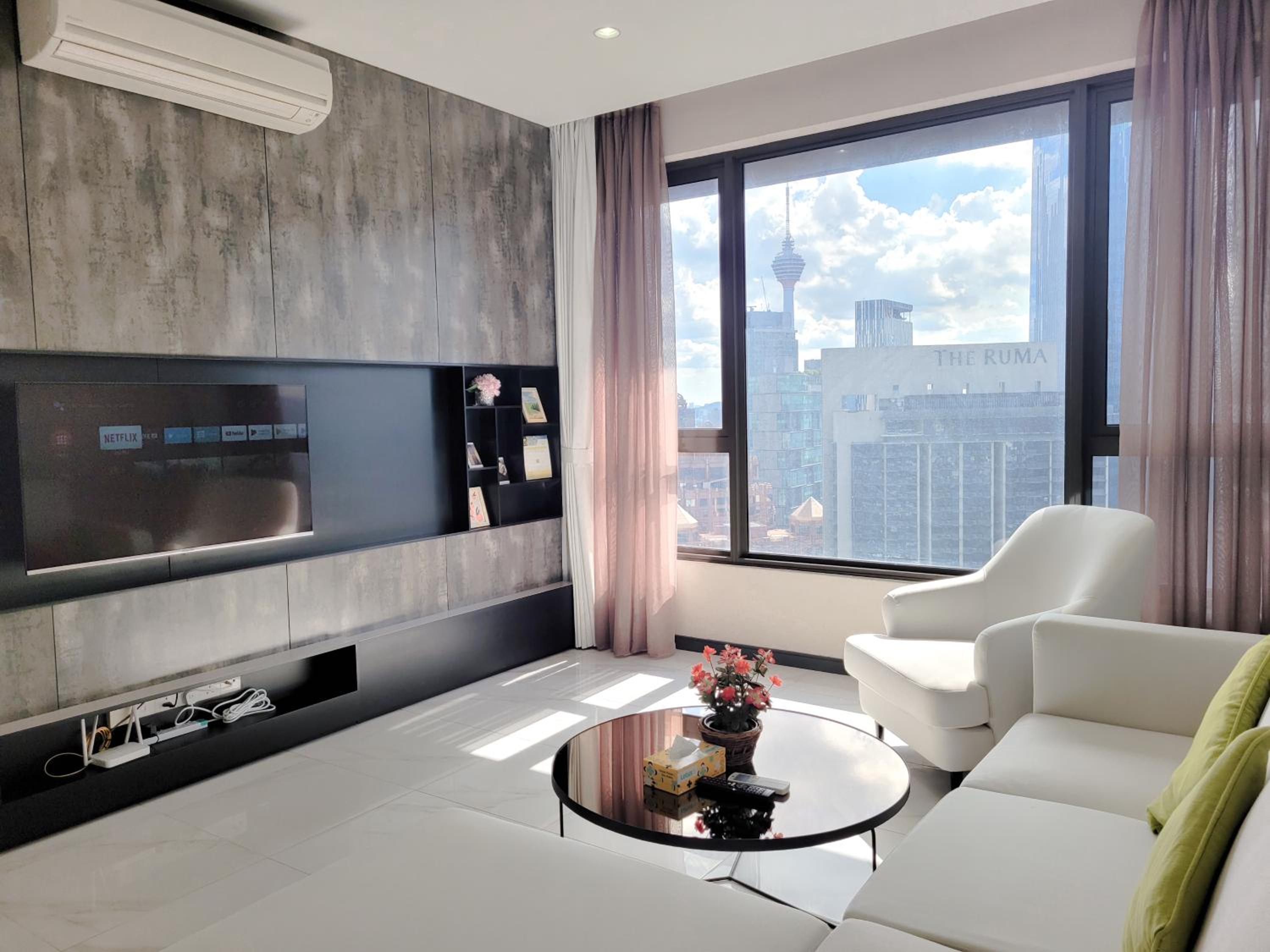 8 Kia Peng Suites Residence
