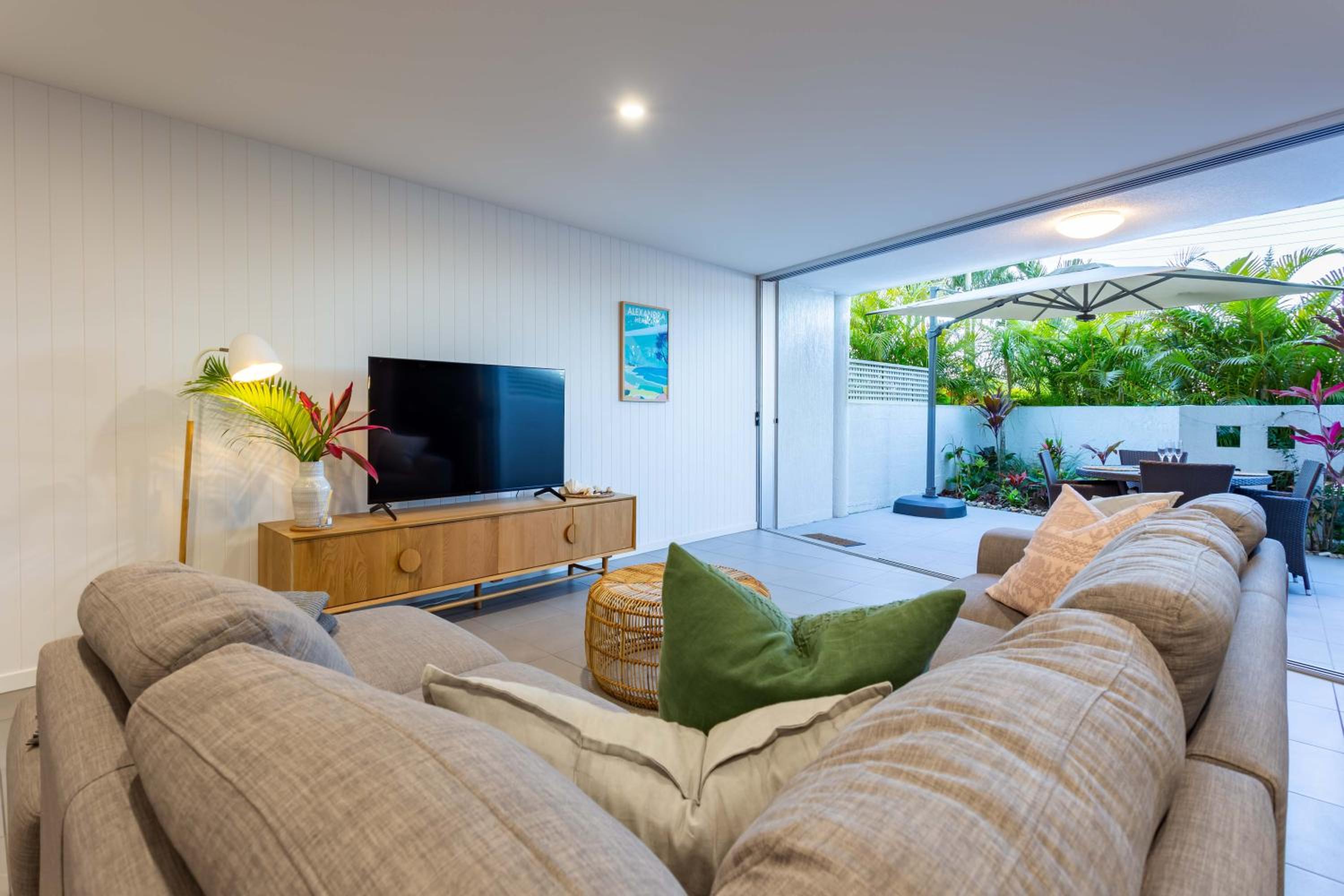 BEACHFRONT BLISS POSITIONED PERFECTLY IN COTTON TREE