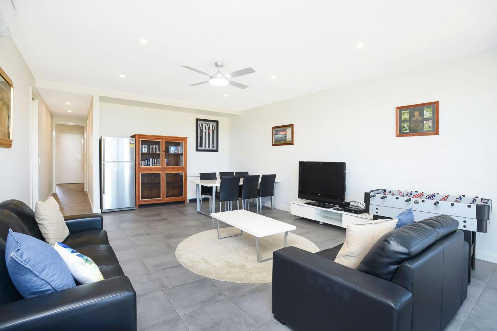 Executive Accommodation Absolute Beach Front