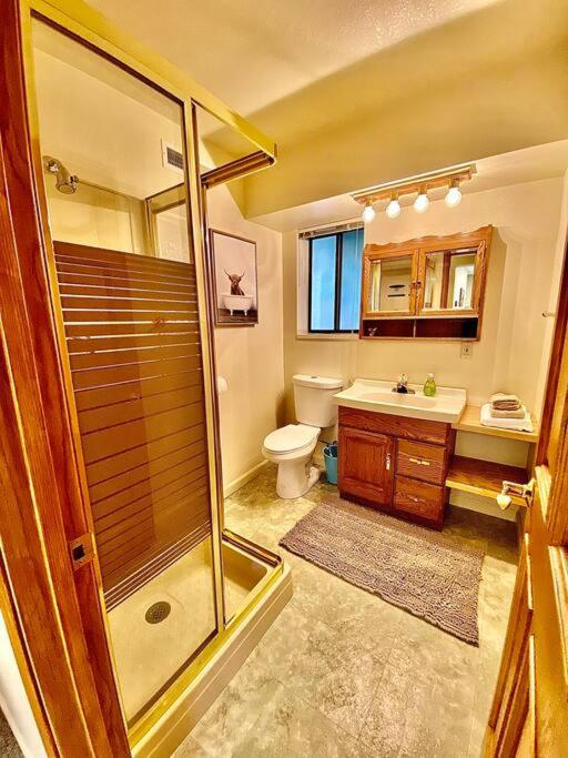 *Mountain Retreat*Fireplace*SpaTub*Sleeps 11* view 2