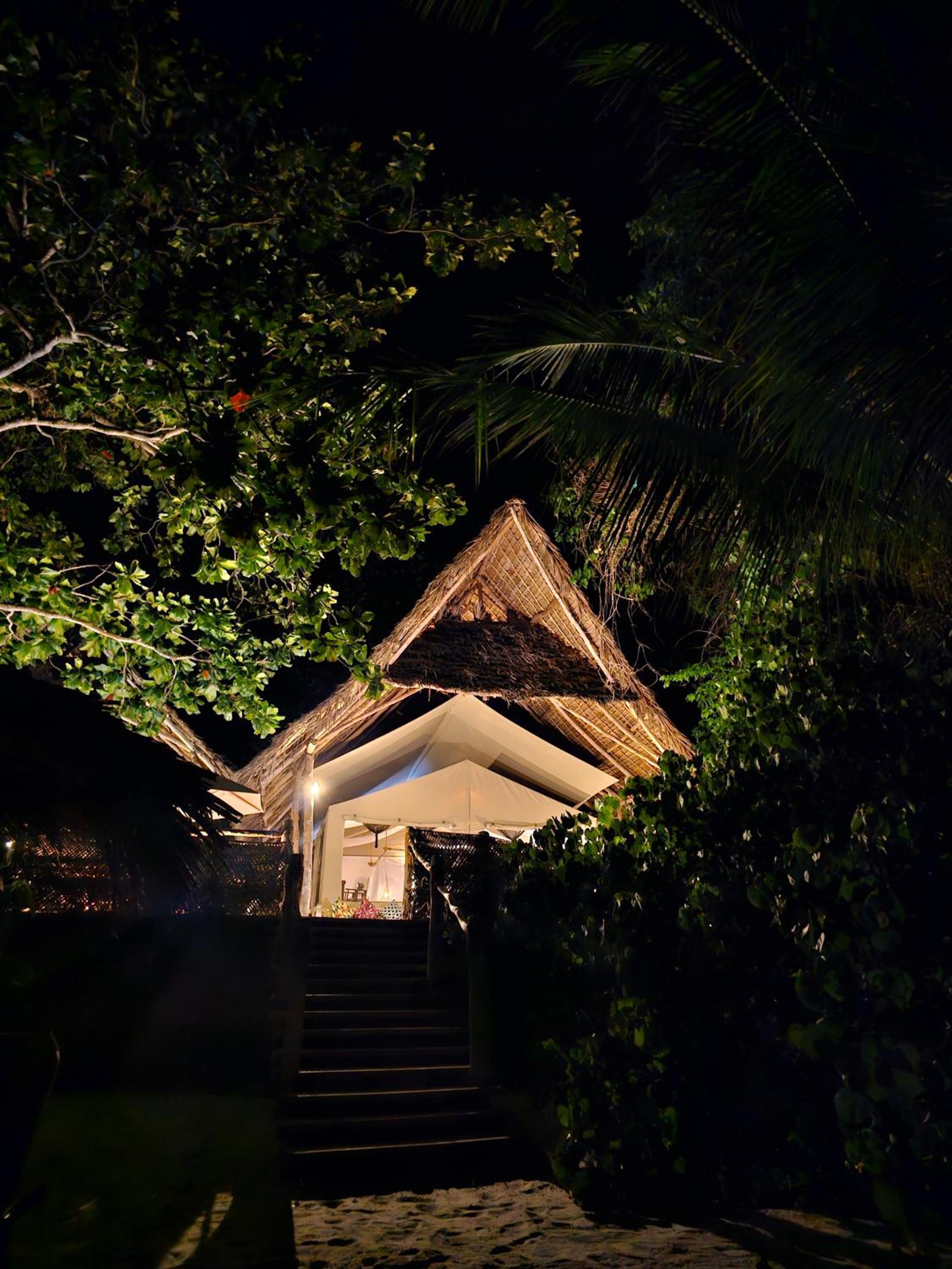Fundu Lagoon 30