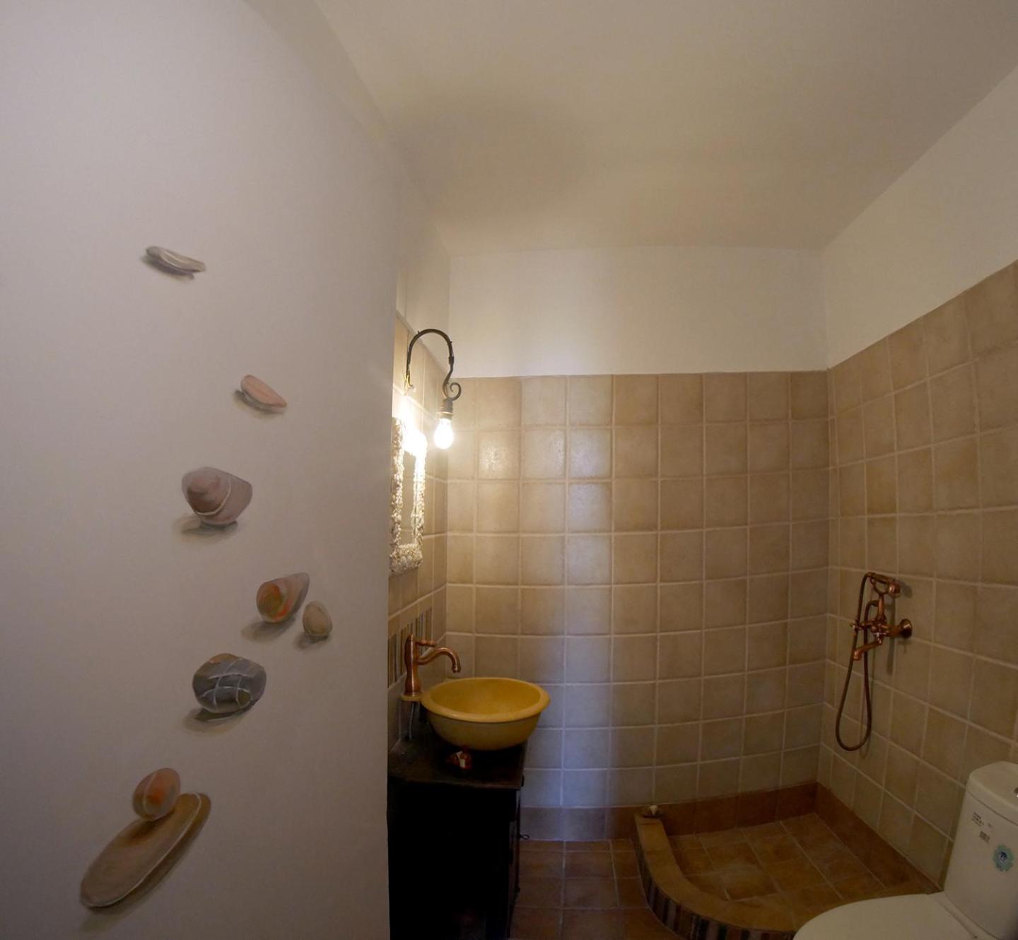 Photo 33