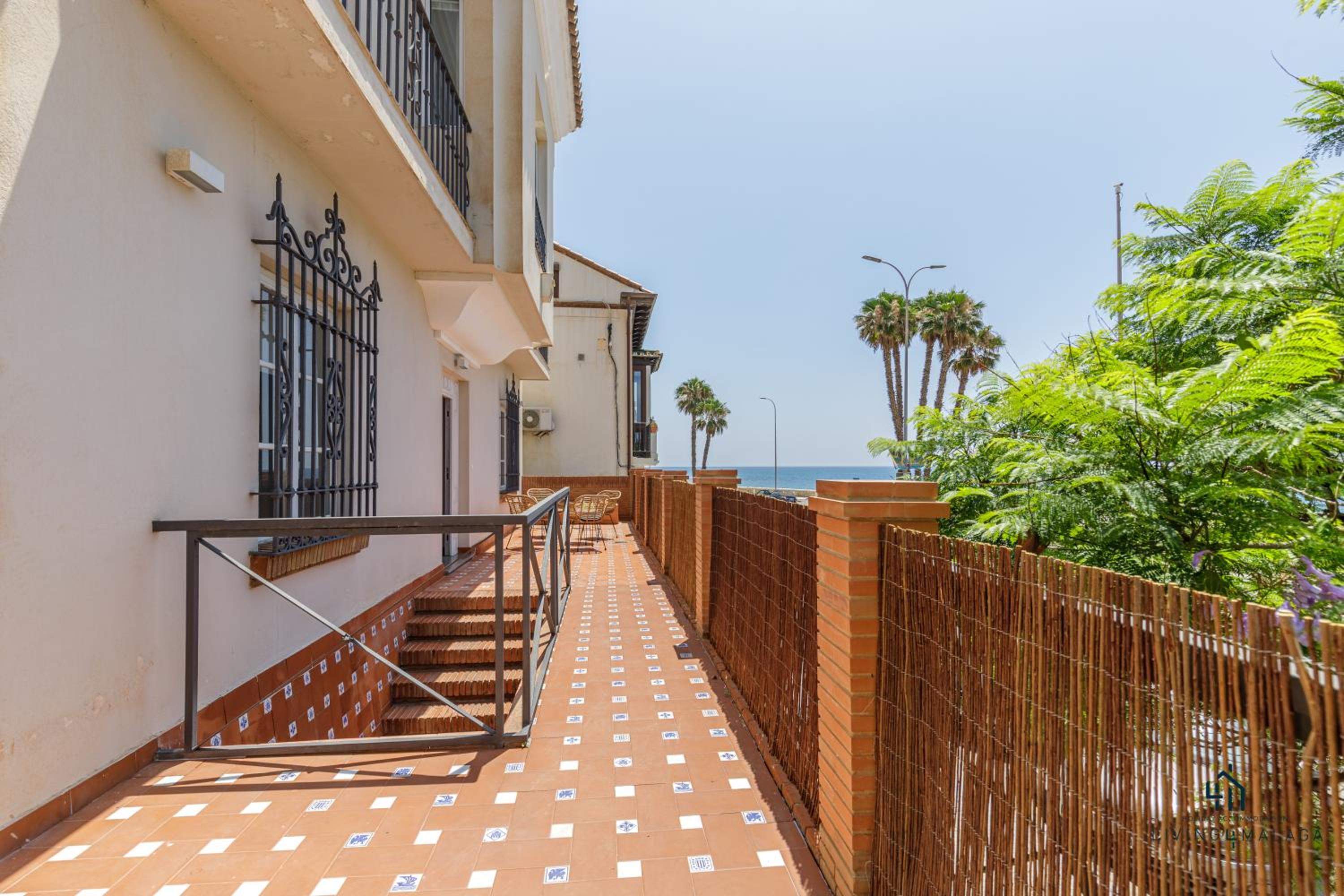 Living4malaga Seafront Duplex