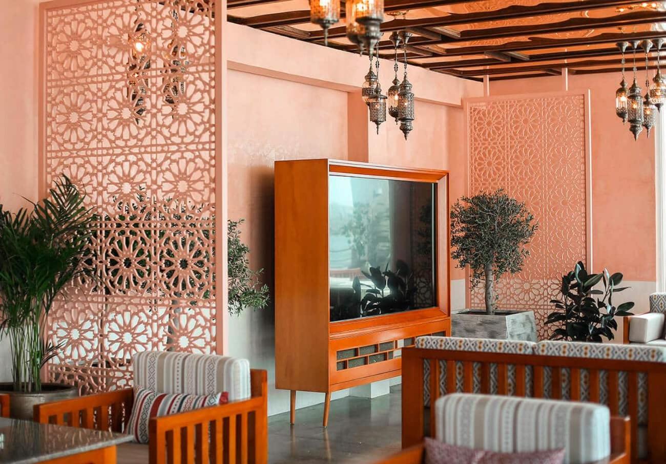 Dubai Marine Beach Resort & Spa