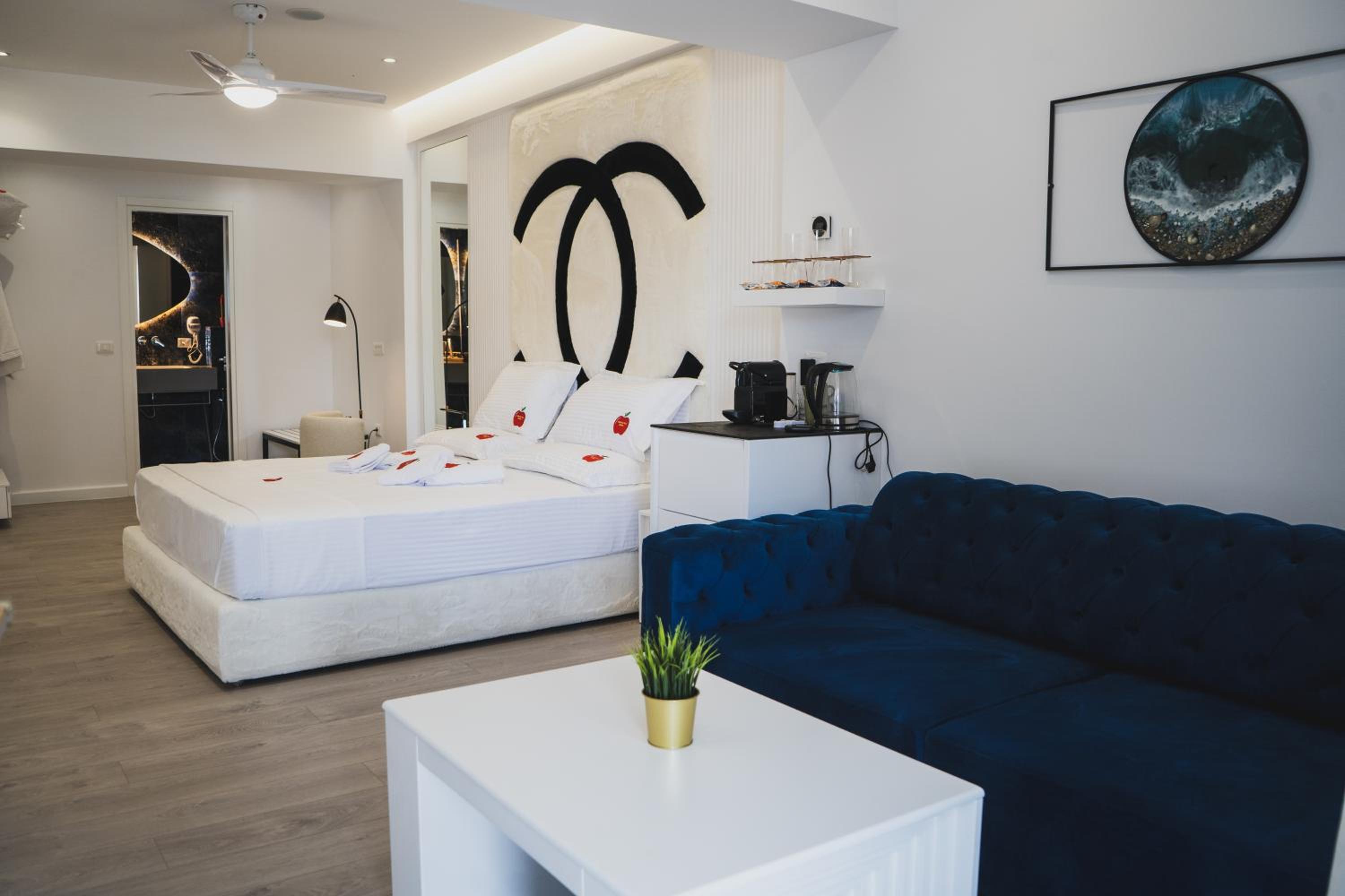 Adam & Eve Suites