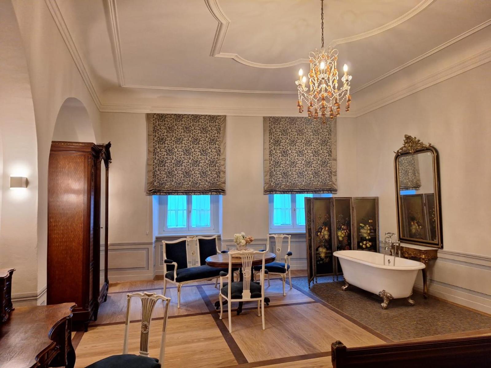Stadtpalais Königssuite maximal 2 Personen und 1 Kleinkind