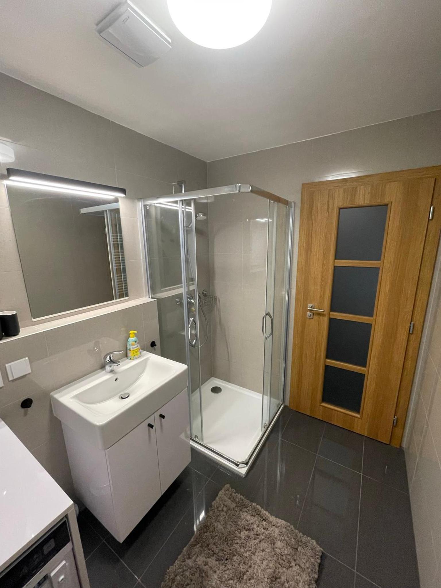 Apartmán O18 - Kleč