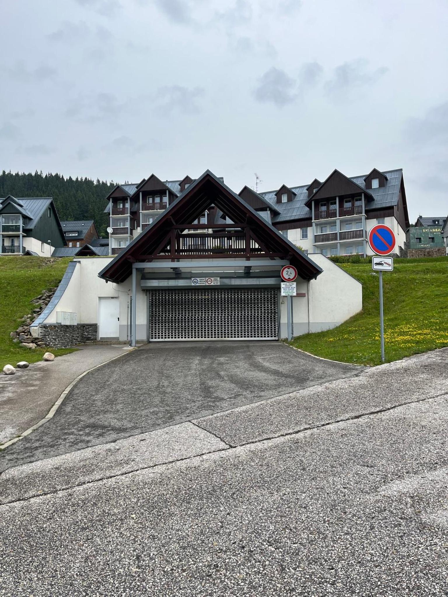 Apartmán O18 - Kleč