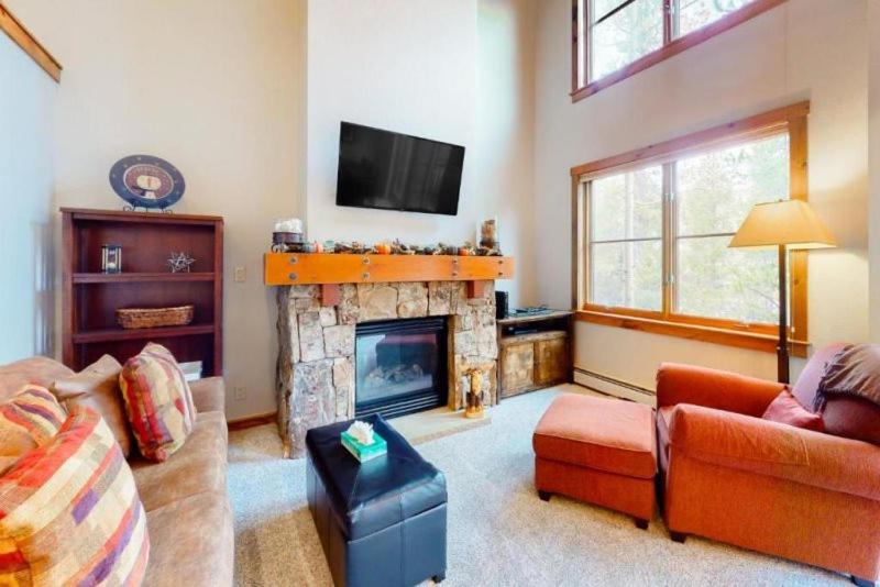 The Seasons Keystone 2 Bedroom In Lakeside Village view 3