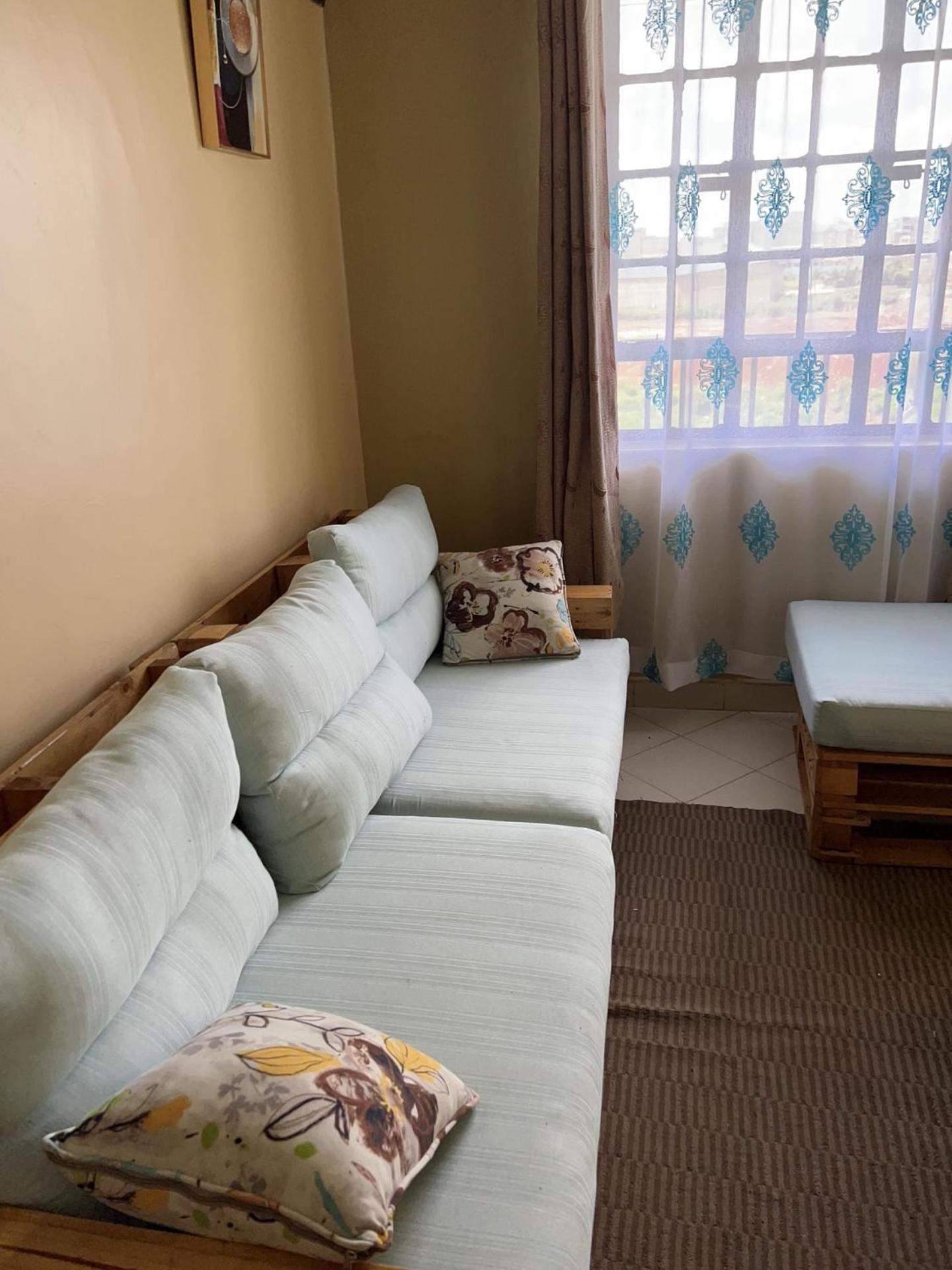 Impeccable homely 1-Bed Apartment in Nairobi view 3