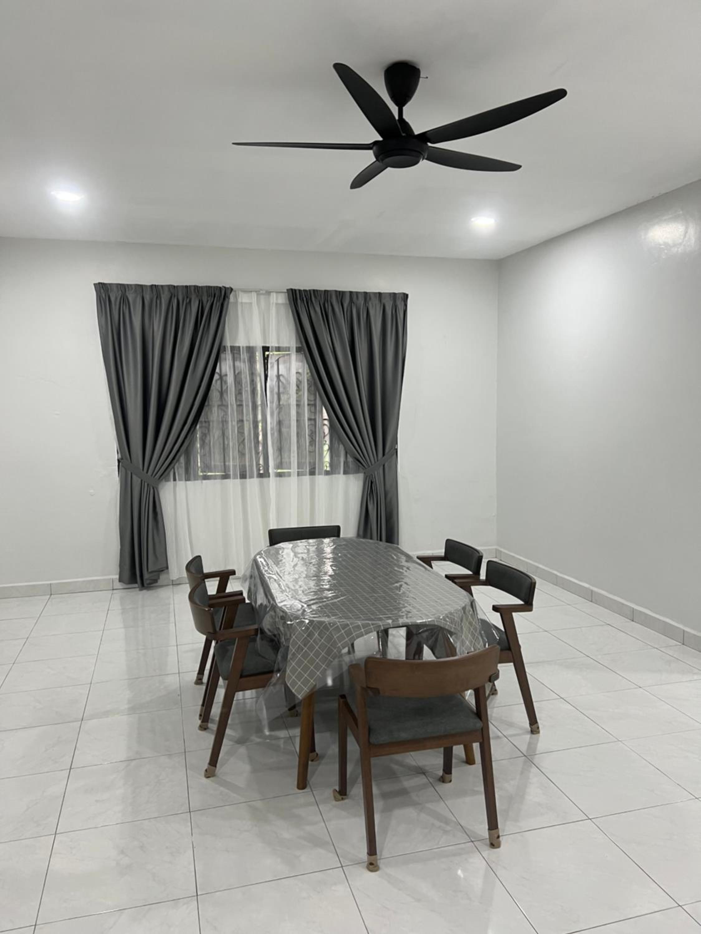HOMESTAY WADIHANA