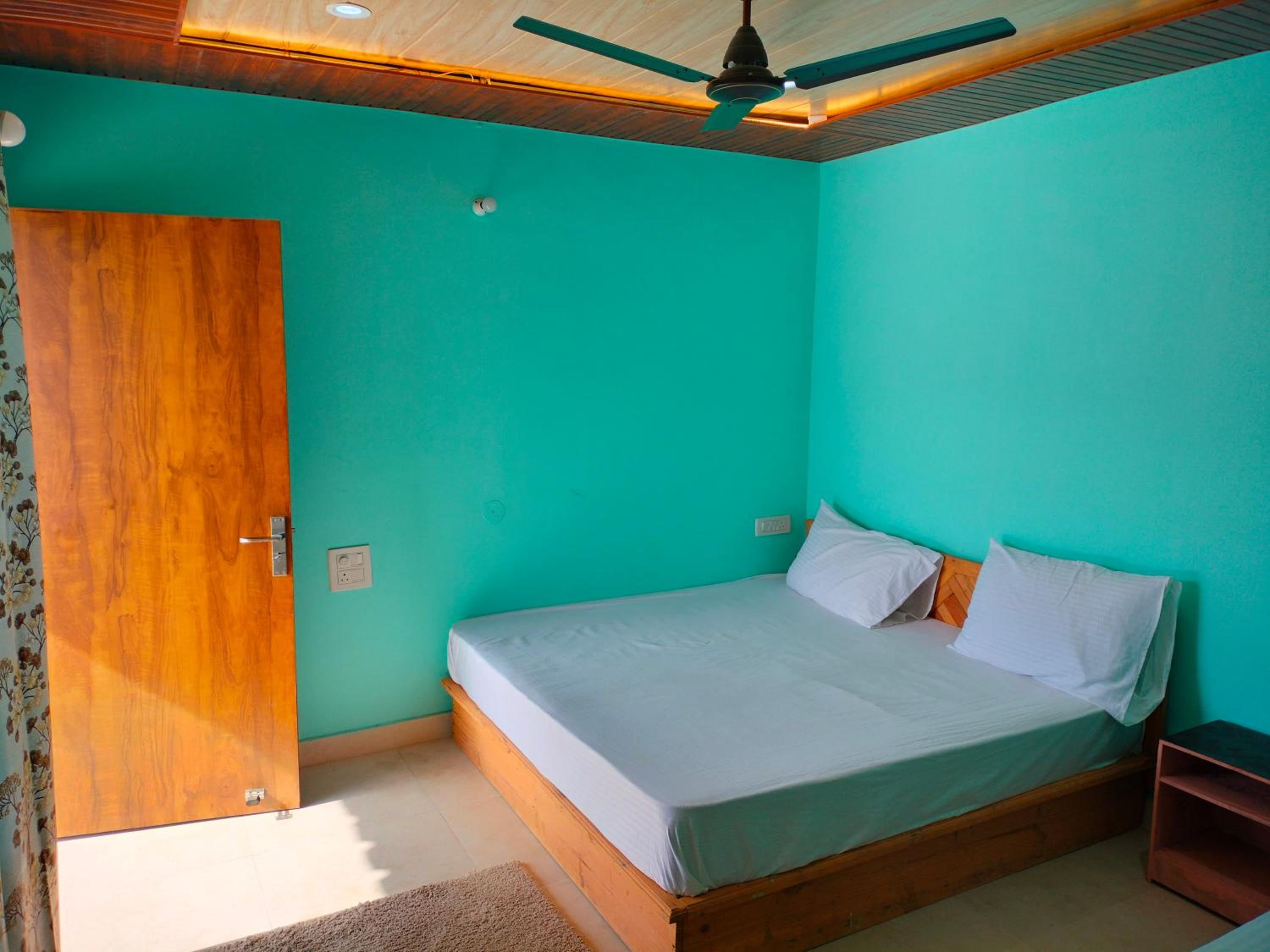 Shree Neelkanth Resort view 5