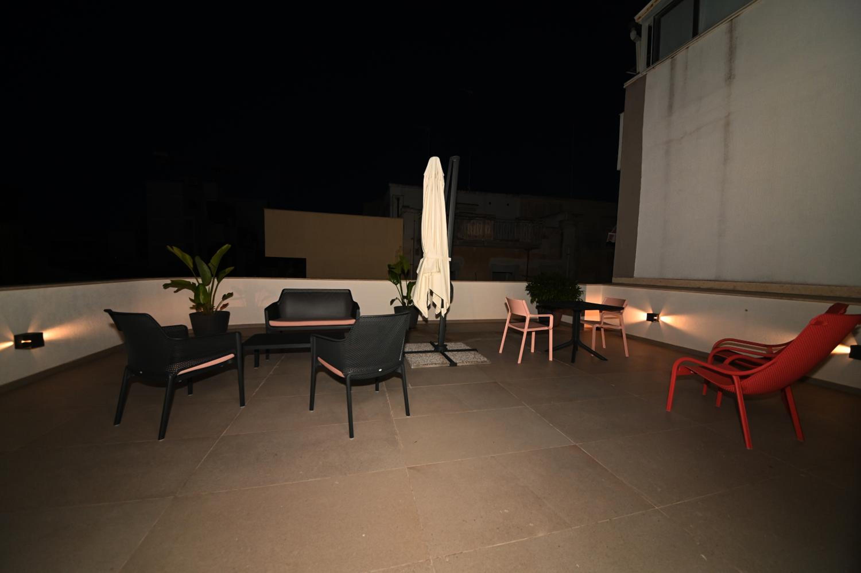 Lebum Apartments & Suites