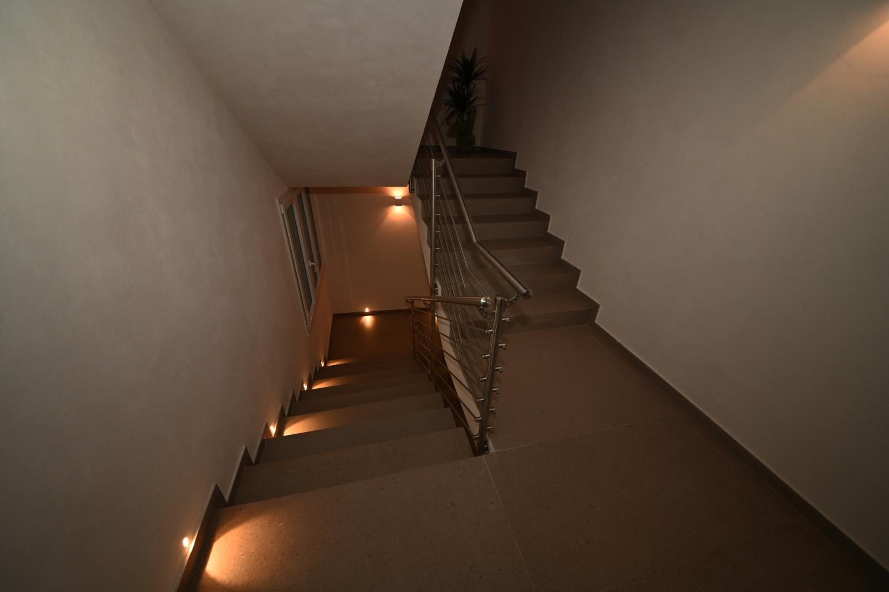 Lebum Apartments & Suites