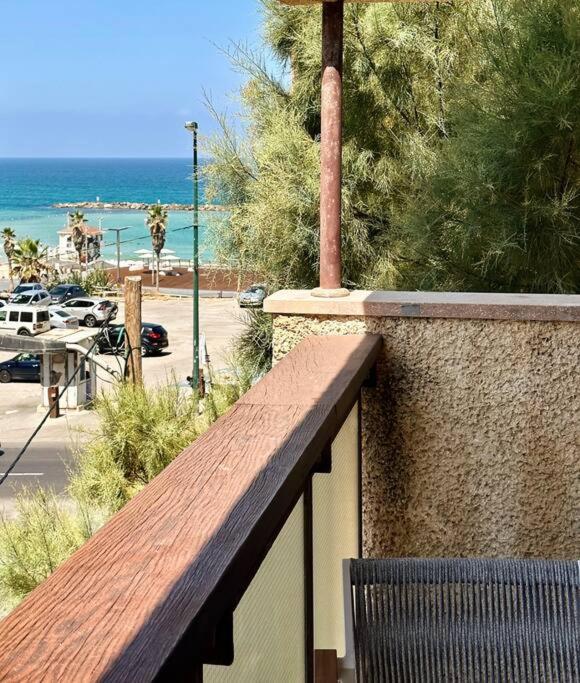 Boutique apartment with sea view
