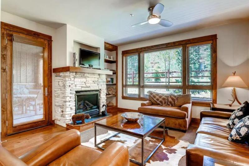 Breckenridge Bluesky 2 Bedroom Ski In, Ski Out Condo view 2