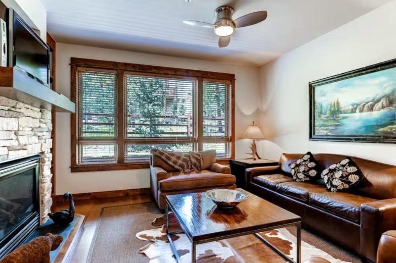 Breckenridge Bluesky 2 Bedroom Ski In, Ski Out Condo view 3