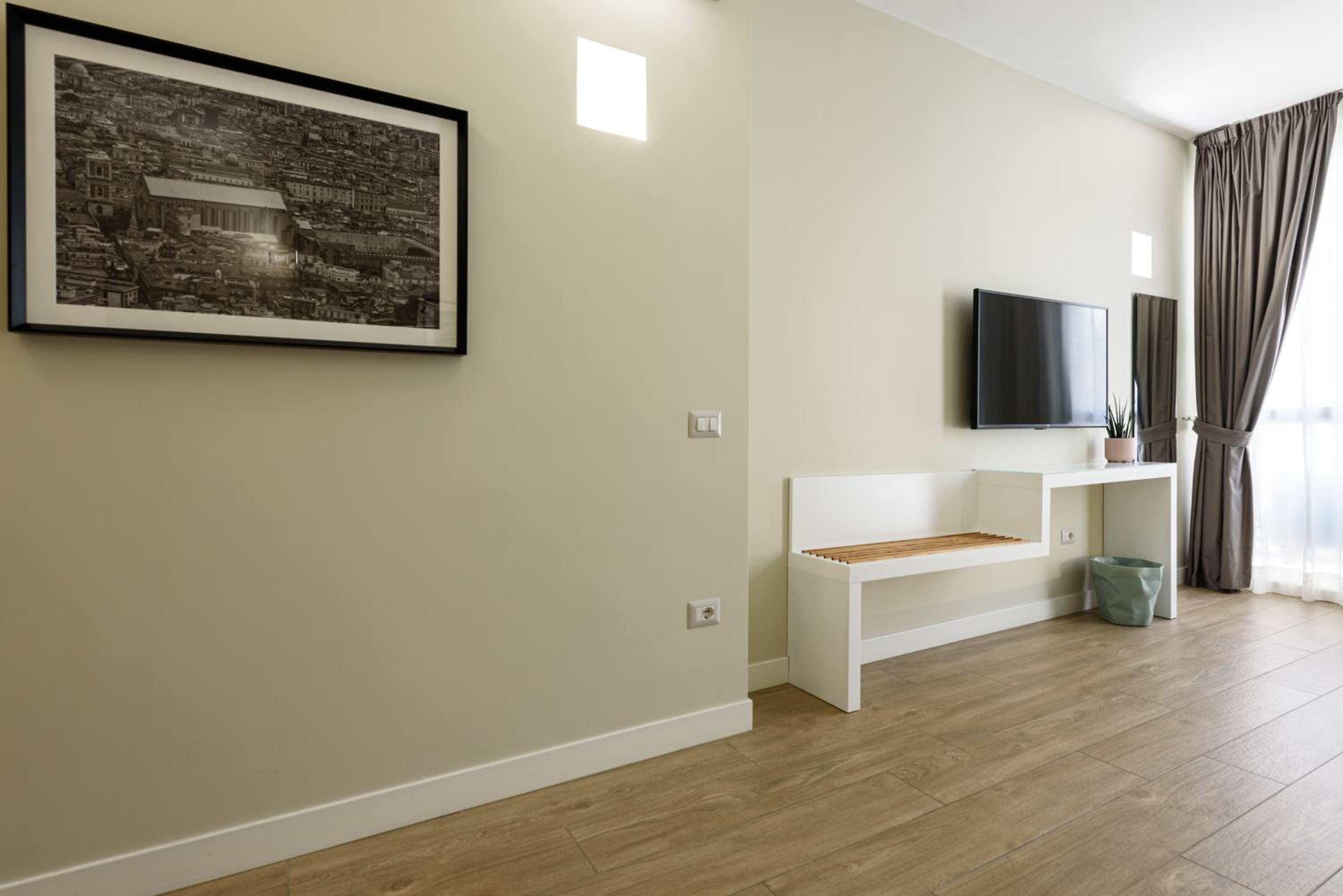 Alma Suites