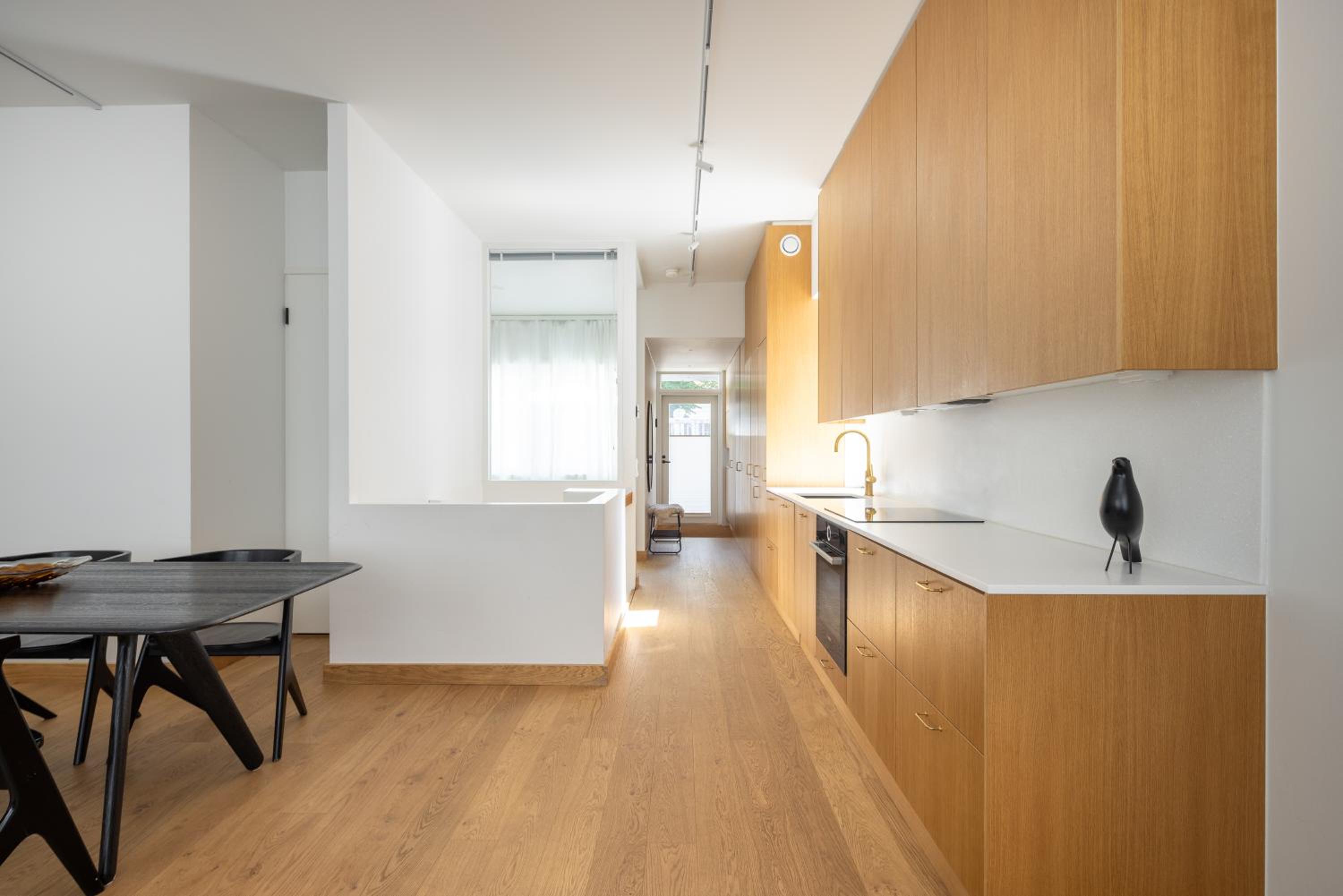 Scandinavian Deluxe House With Private Sauna at Kamppi