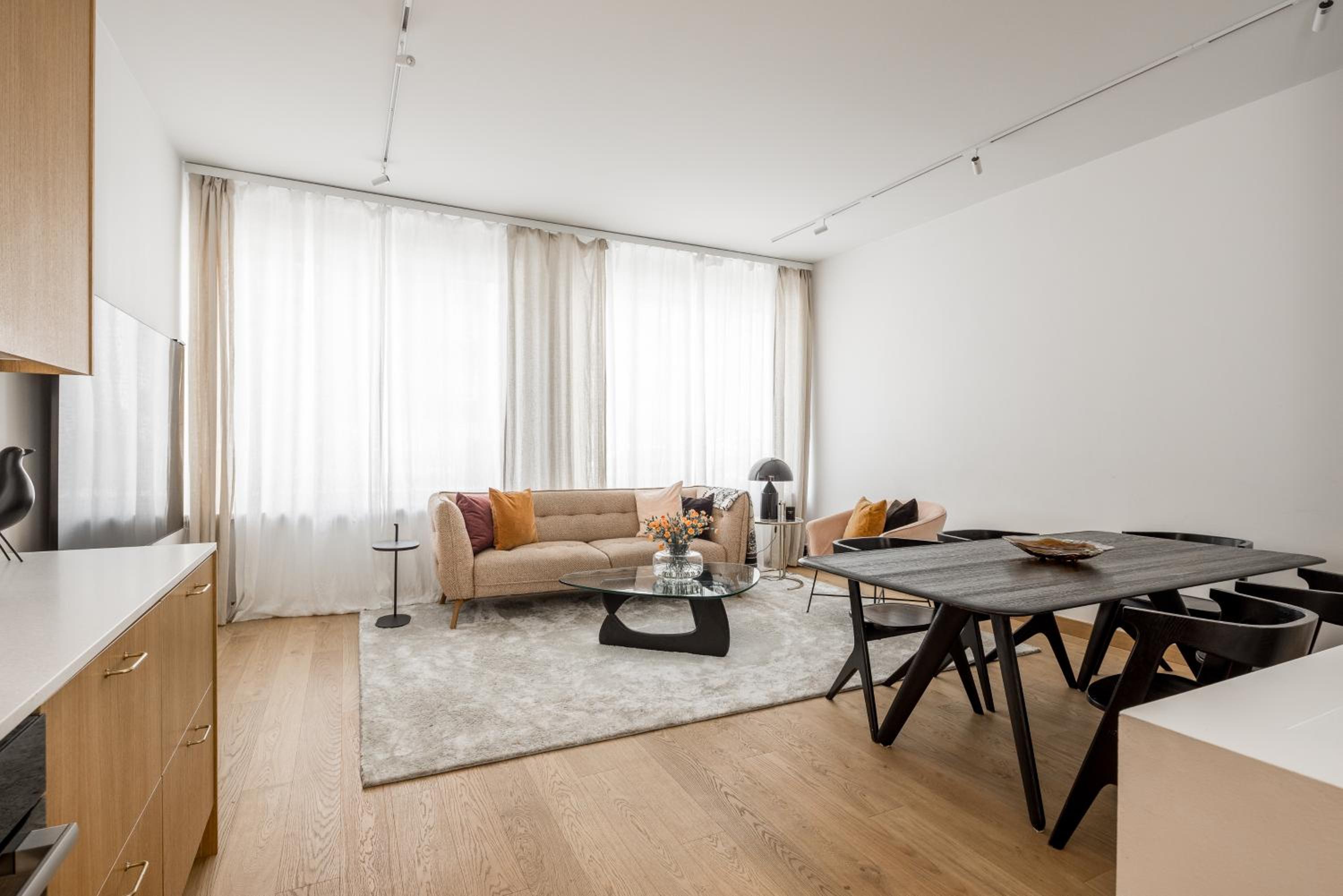 Scandinavian Deluxe House With Private Sauna at Kamppi