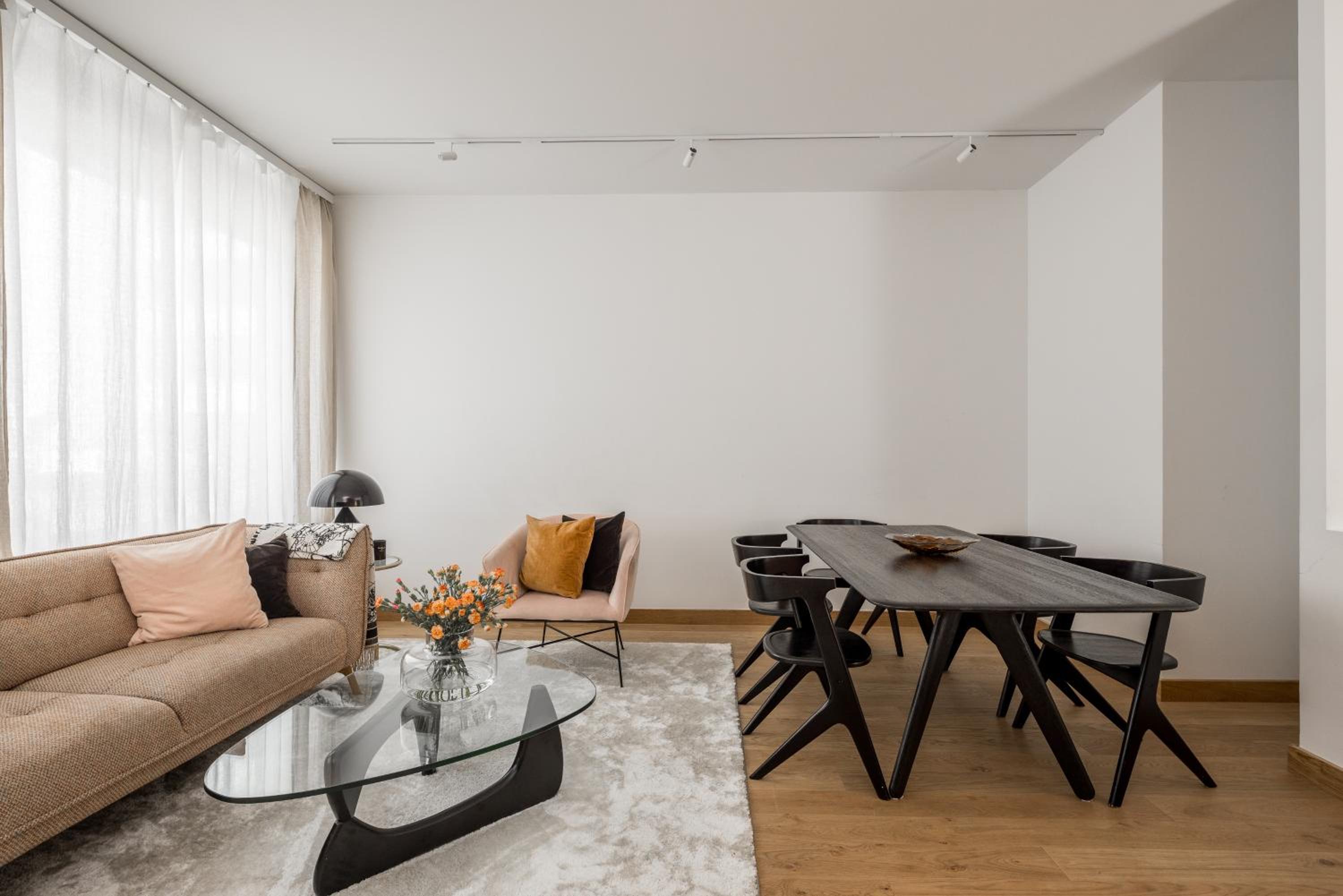 Scandinavian Deluxe House With Private Sauna at Kamppi
