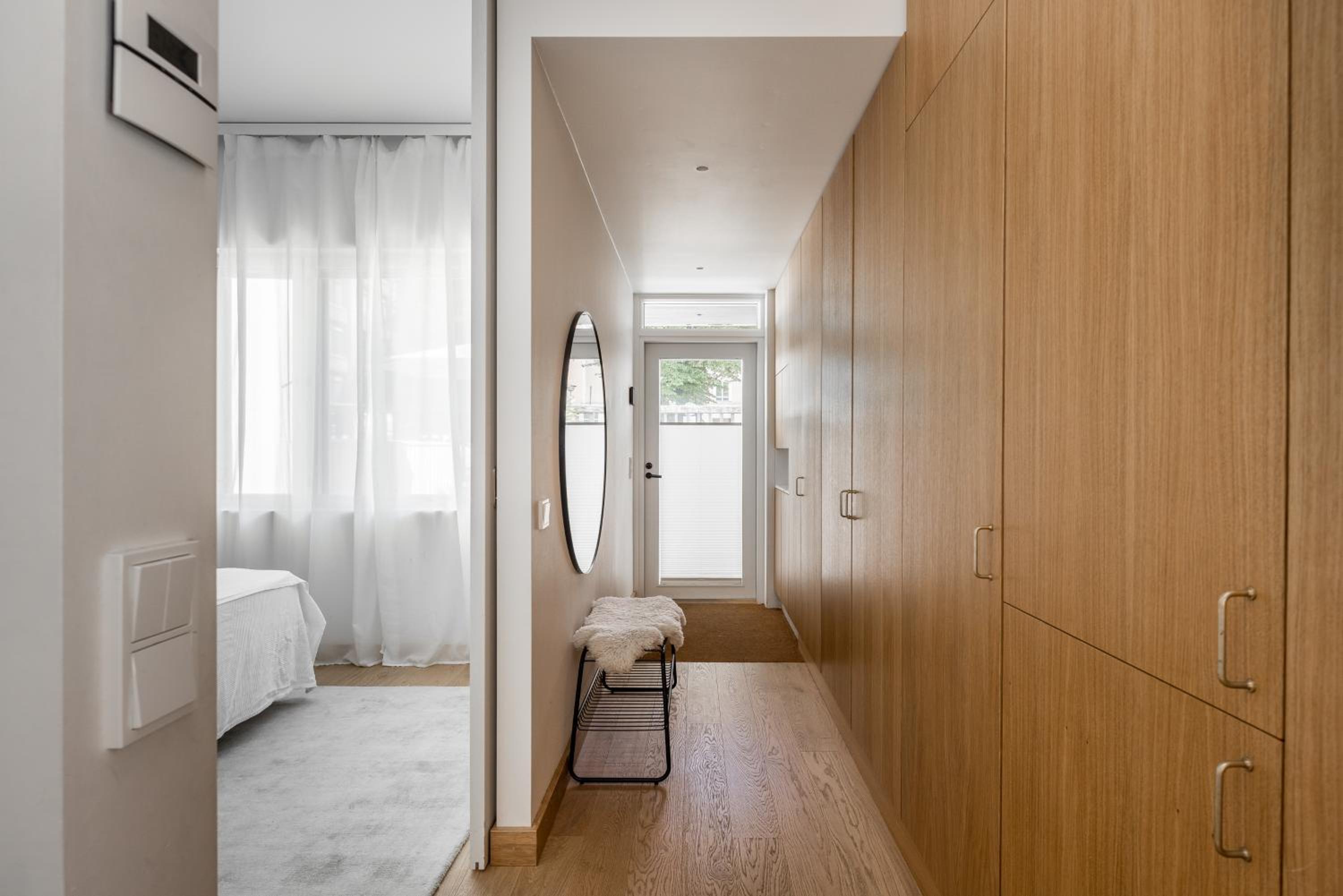 Scandinavian Deluxe House With Private Sauna at Kamppi