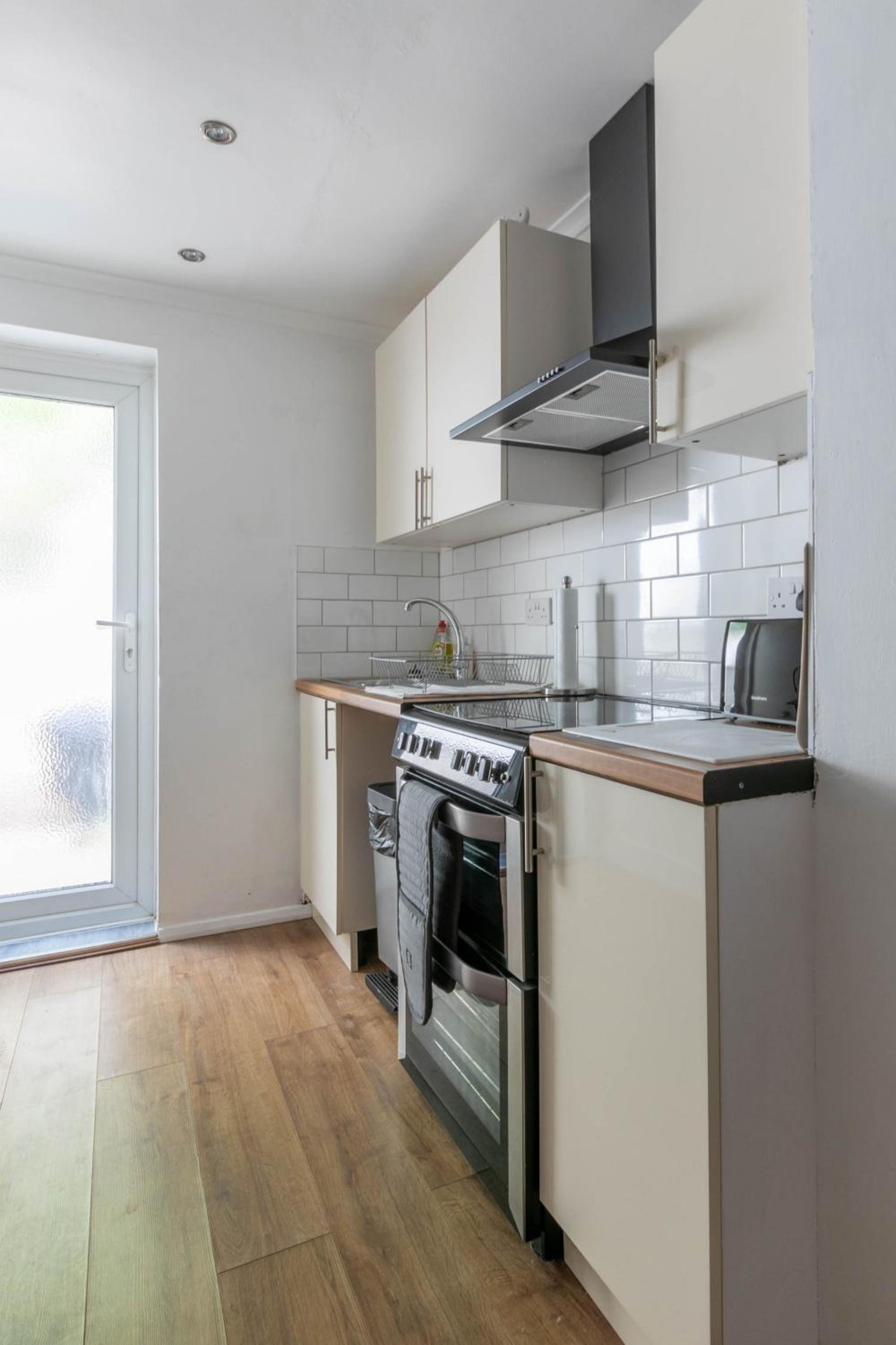 Dover Vacations - Stylish 2BD Family Hideaway in Dover - Property Image 9