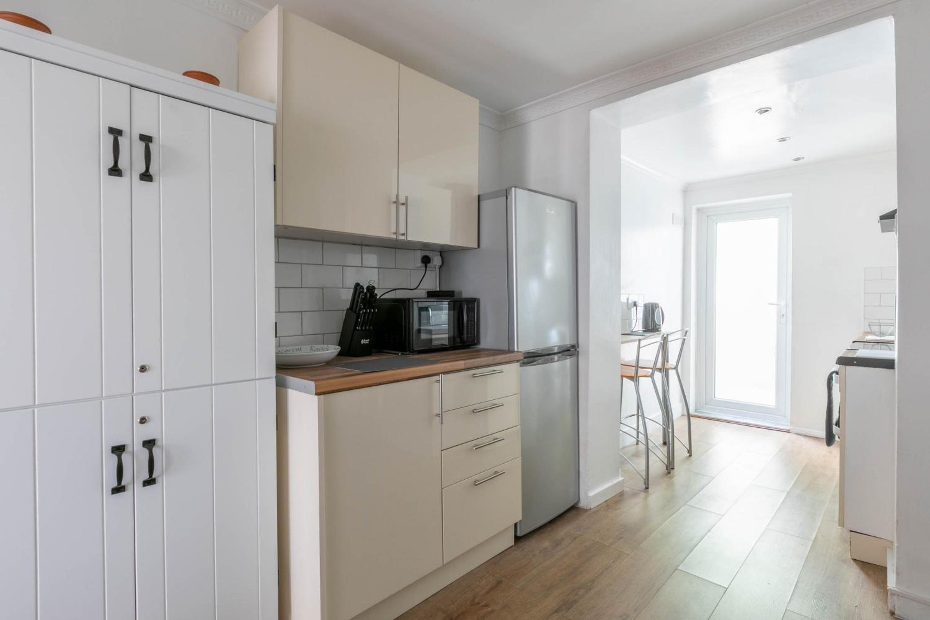 Dover Vacations - Stylish 2BD Family Hideaway in Dover - Property Image 5