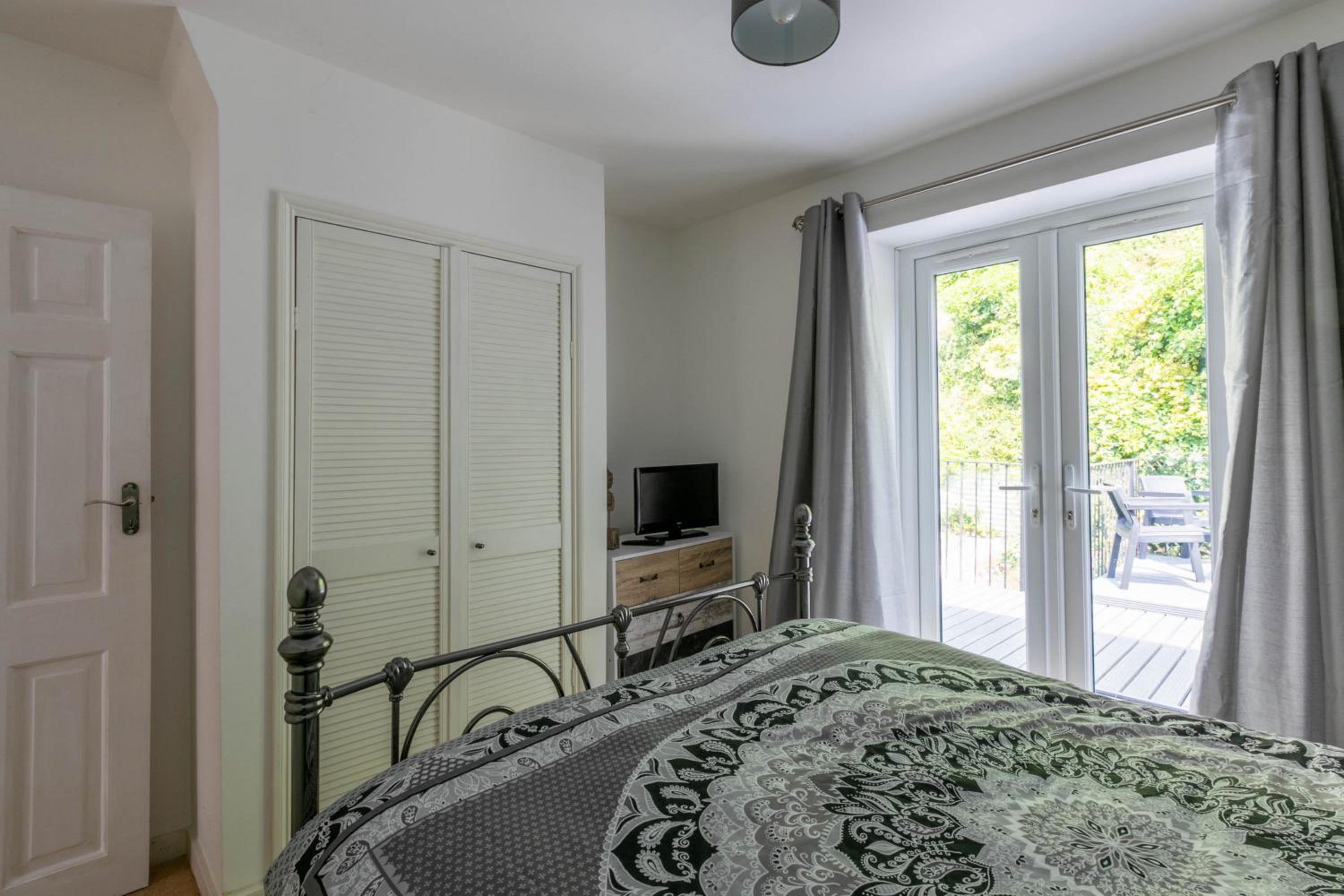 Dover Vacations - Stylish 2BD Family Hideaway in Dover - Property Image 4