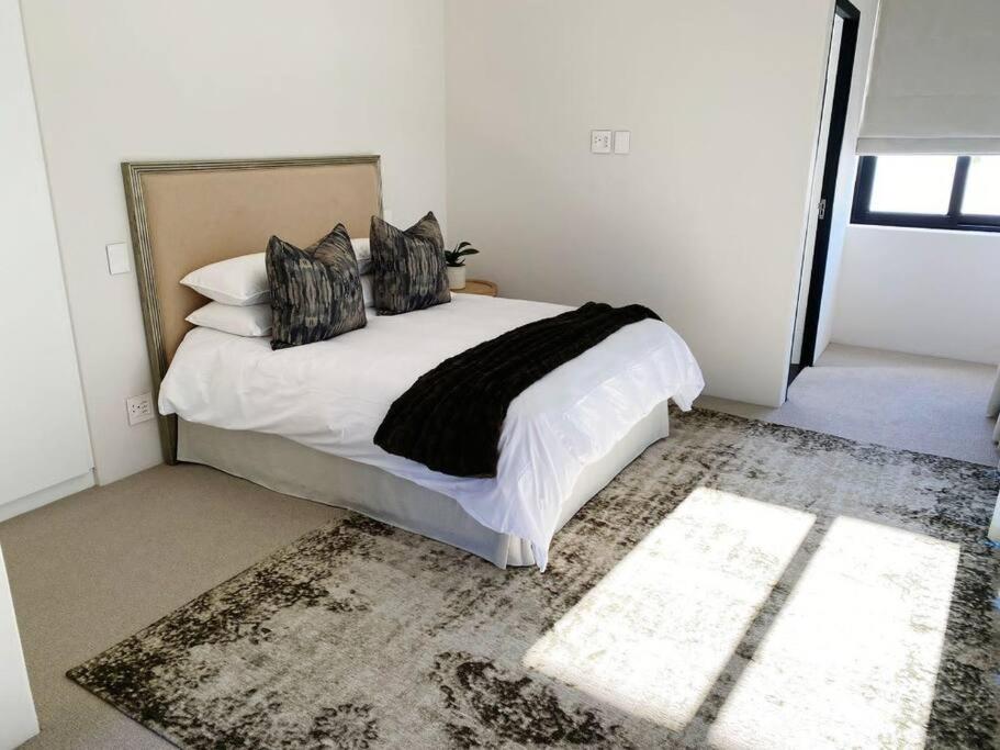 Stellenbosch - Winelands Living Solar view 2