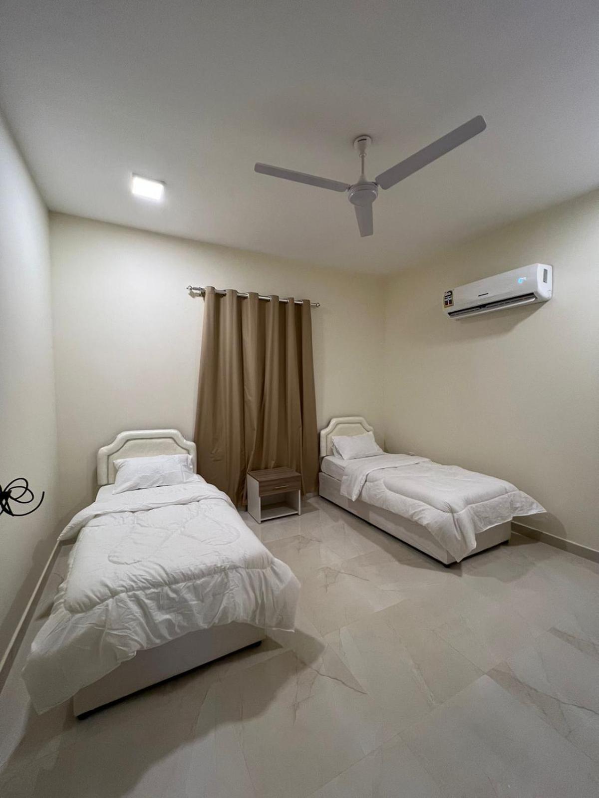 Mirbat Apartments