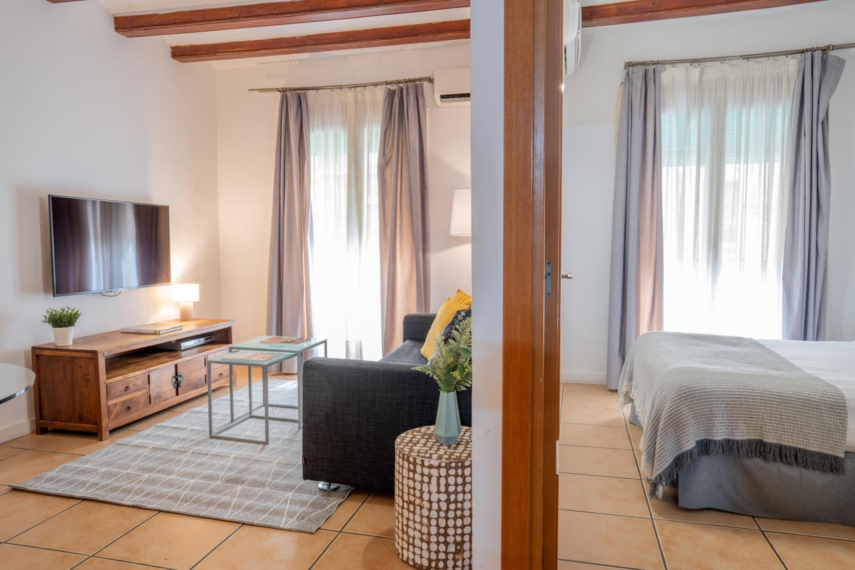 Feelathome Center Apartments