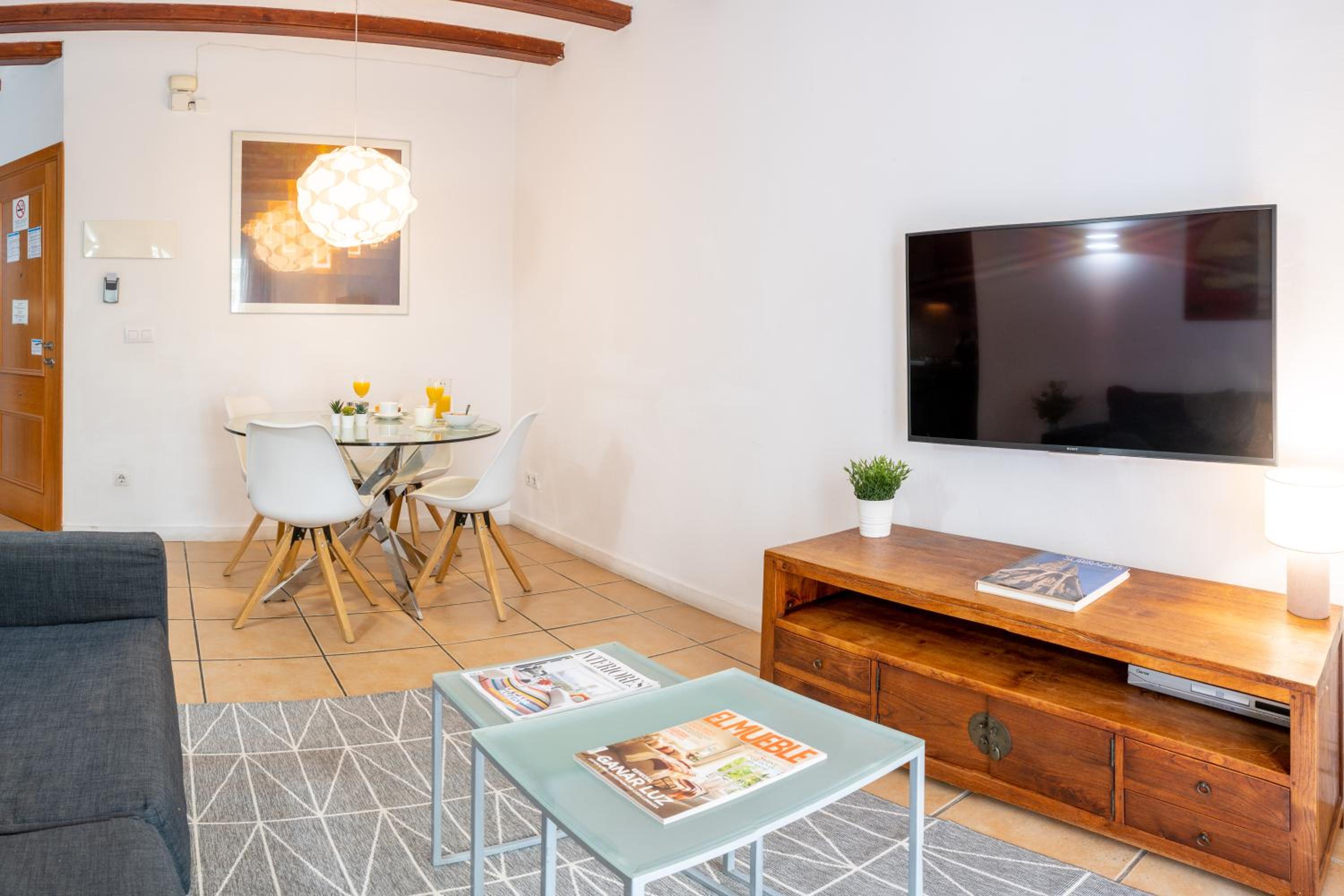 Feelathome Center Apartments
