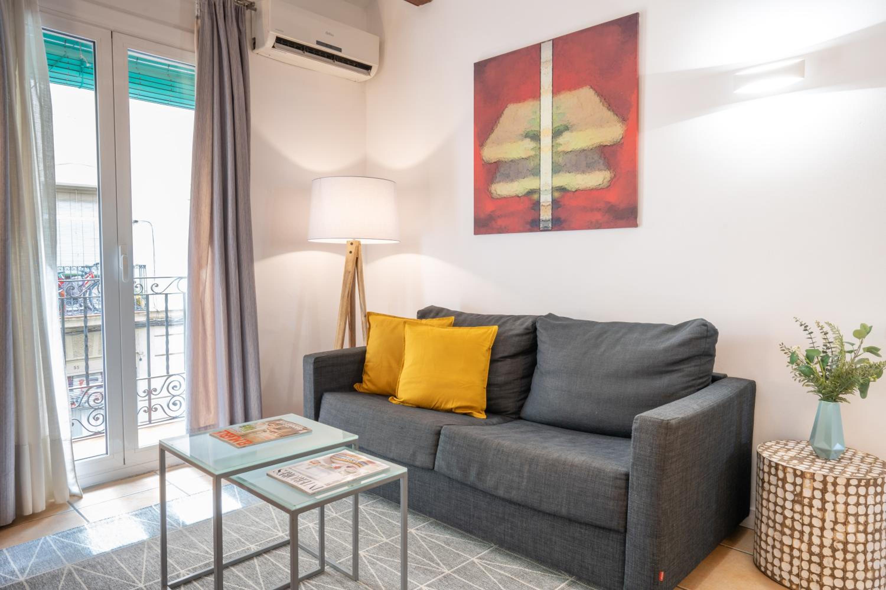 Feelathome Center Apartments
