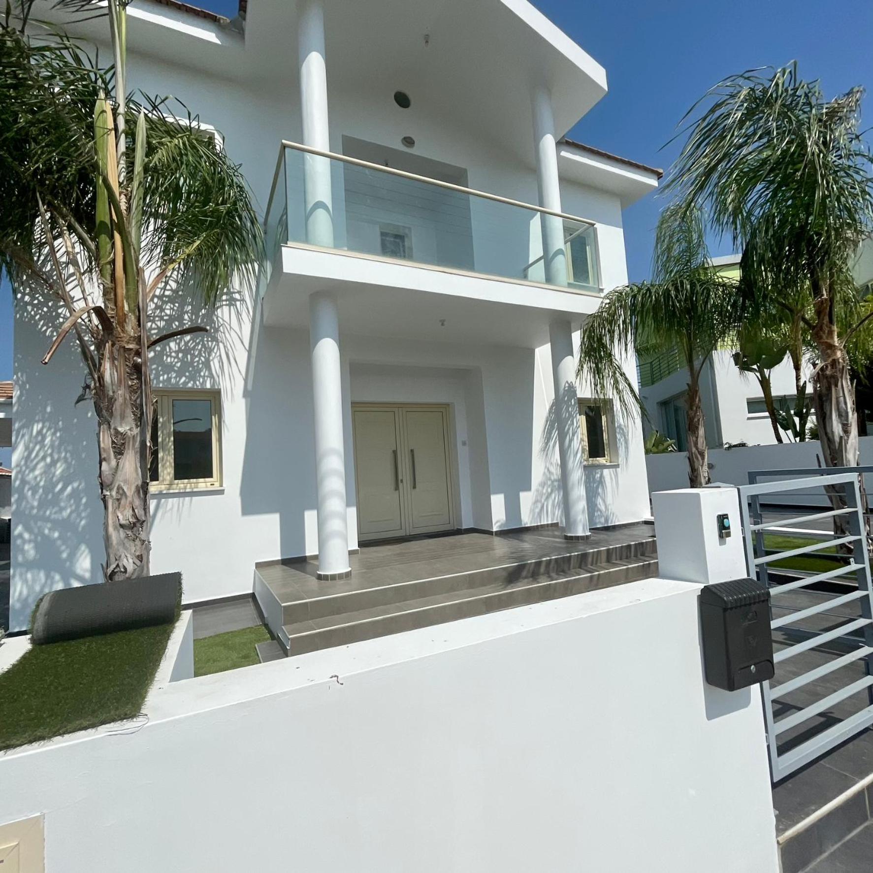 Lydia's Villa