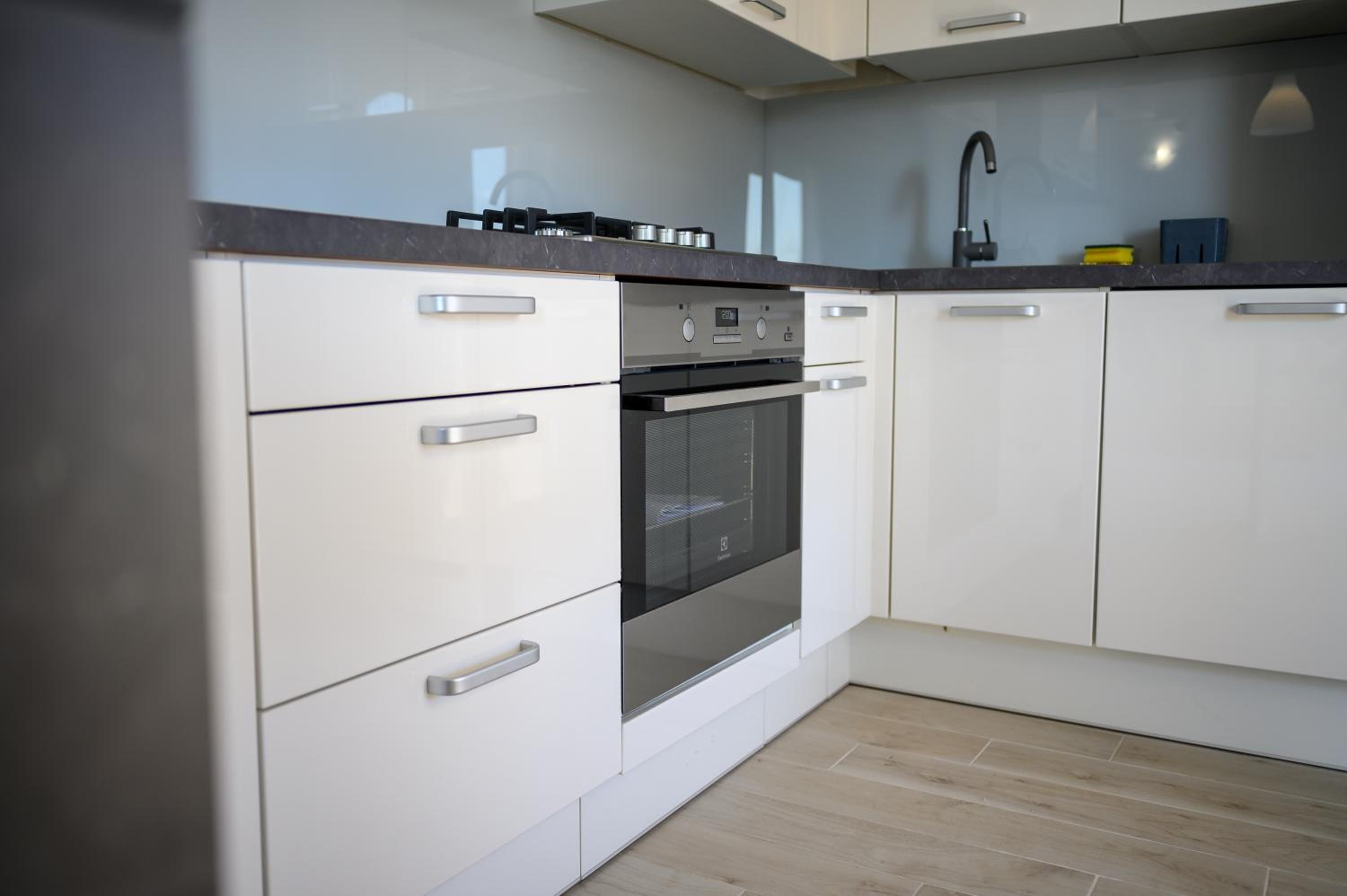 Antonio Apartments