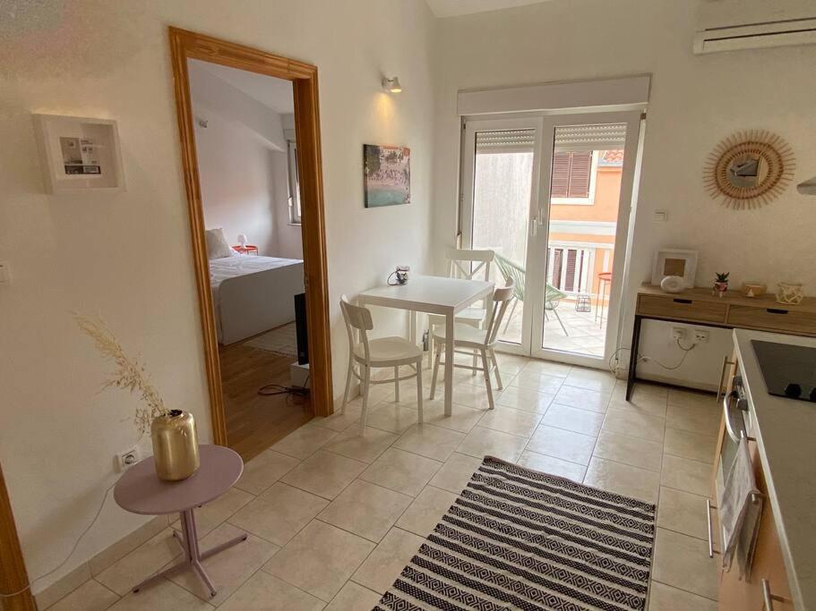 Podstrana Vacations - Apartment LAGANINI mit Balkon - Property Image 7