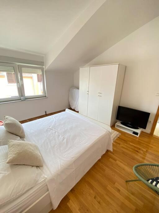 Podstrana Vacations - Apartment LAGANINI mit Balkon - Property Image 26