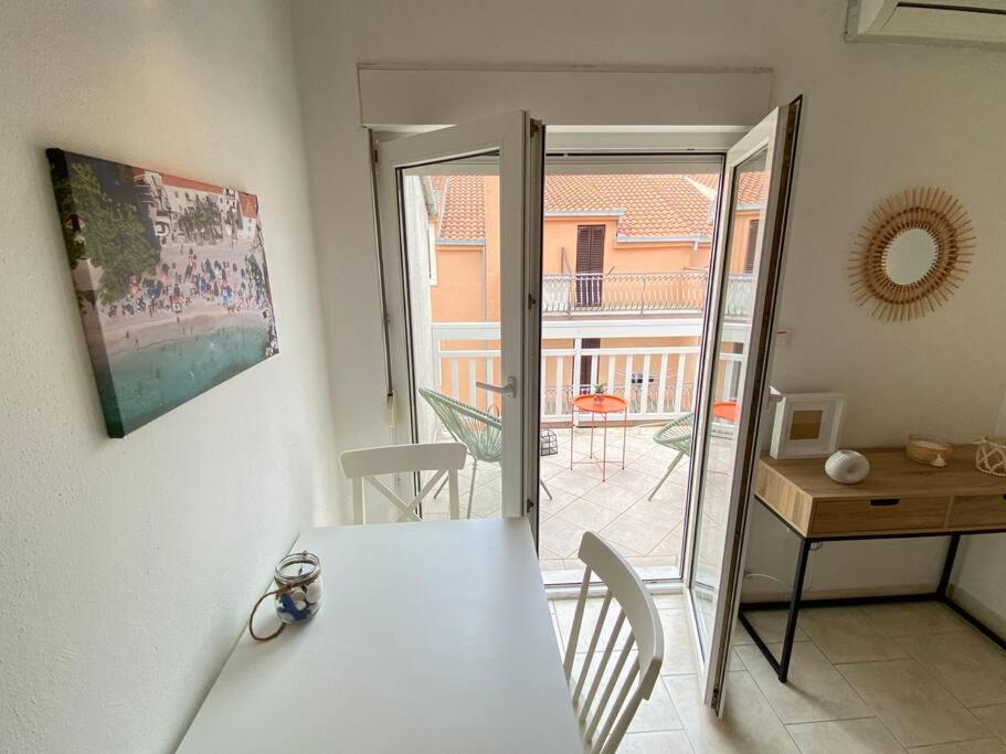 Podstrana Vacations - Apartment LAGANINI mit Balkon - Property Image 10