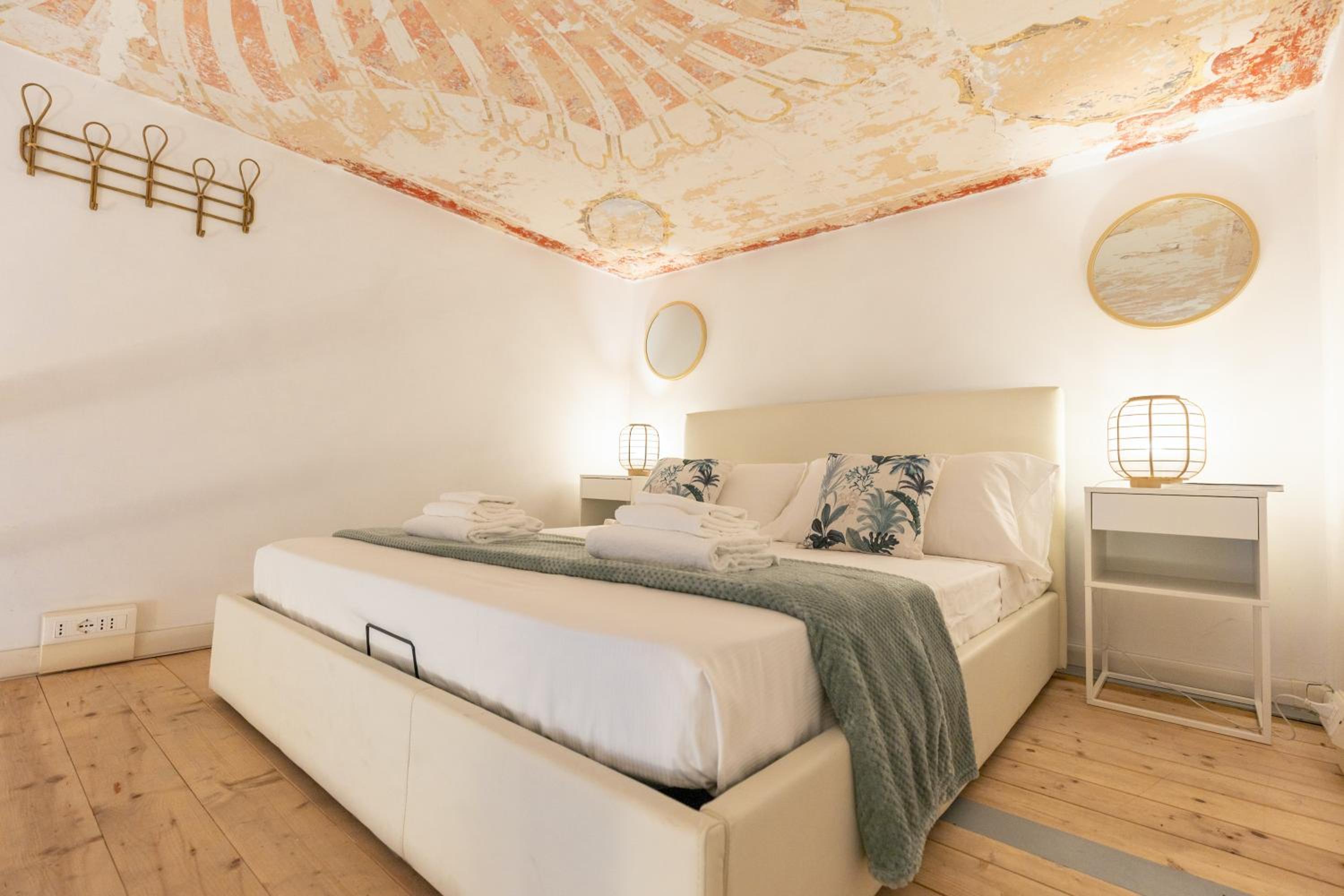 Rome As You Feel - Fontanella Borghese Luxury Apartment