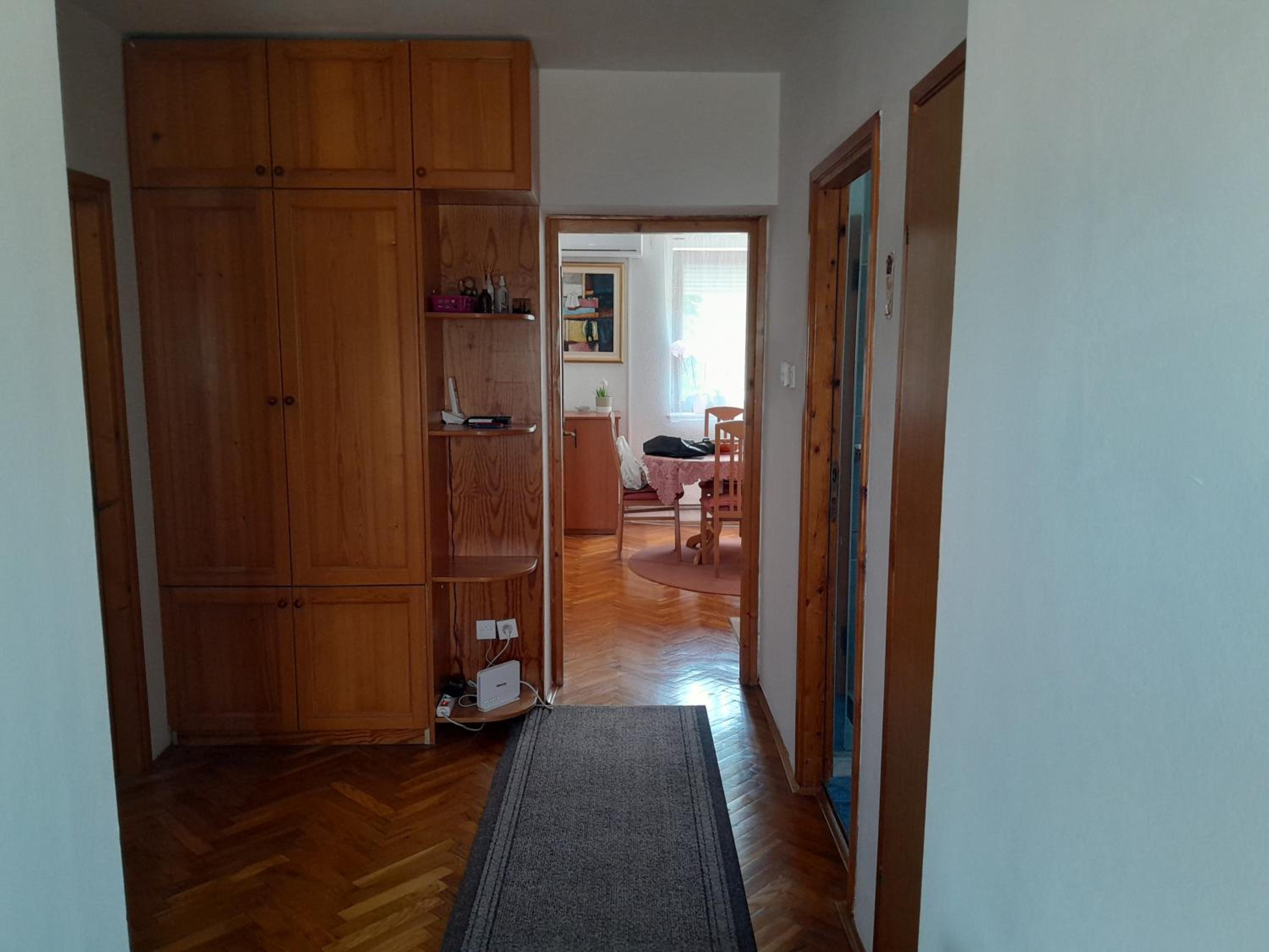 Apartman Majda